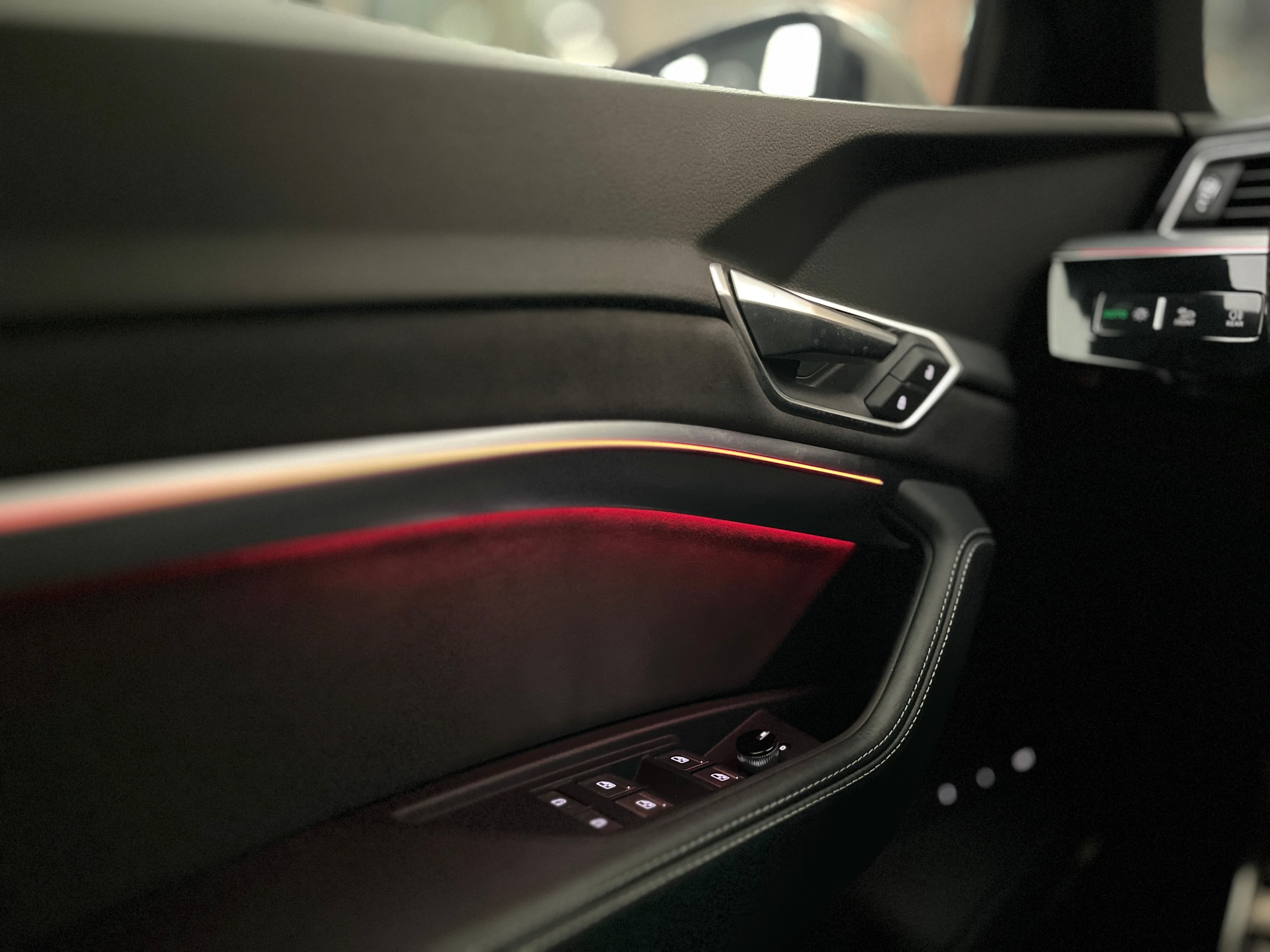 Audi Q8 ETRON Modelo 2024 19