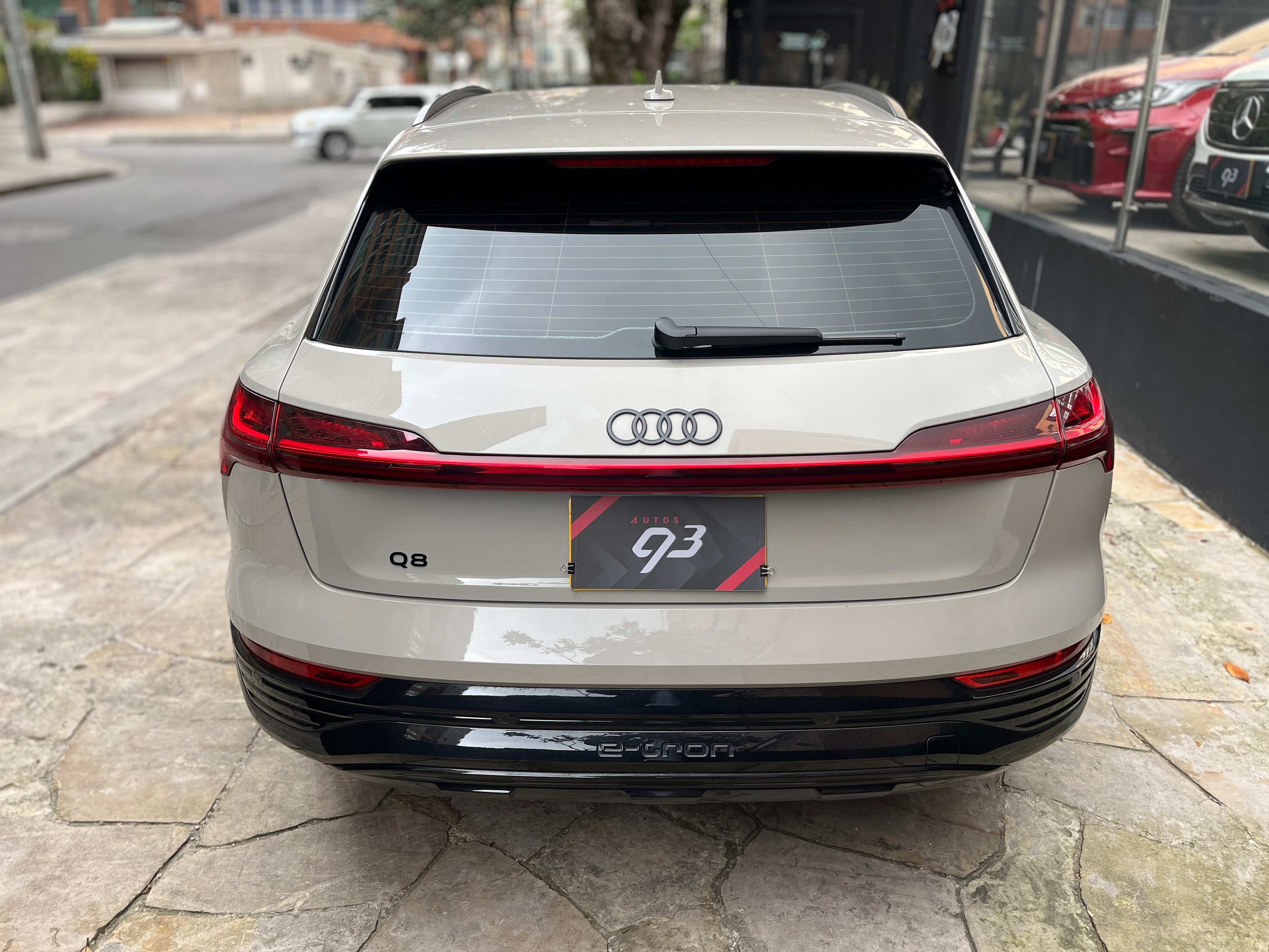 Audi Q8 ETRON Modelo 2024 5