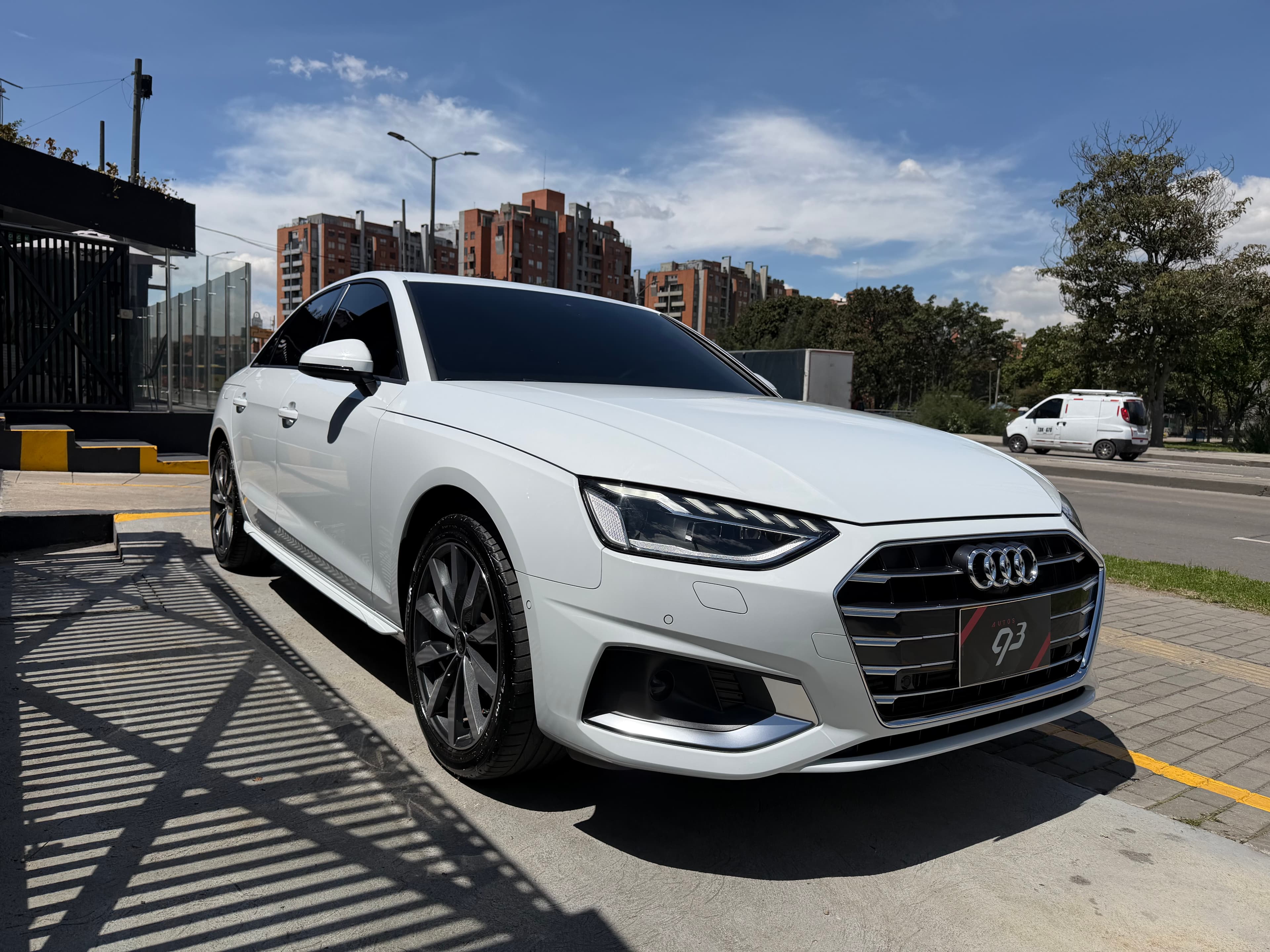 Audi A4 Unique Edition Modelo 2023 3