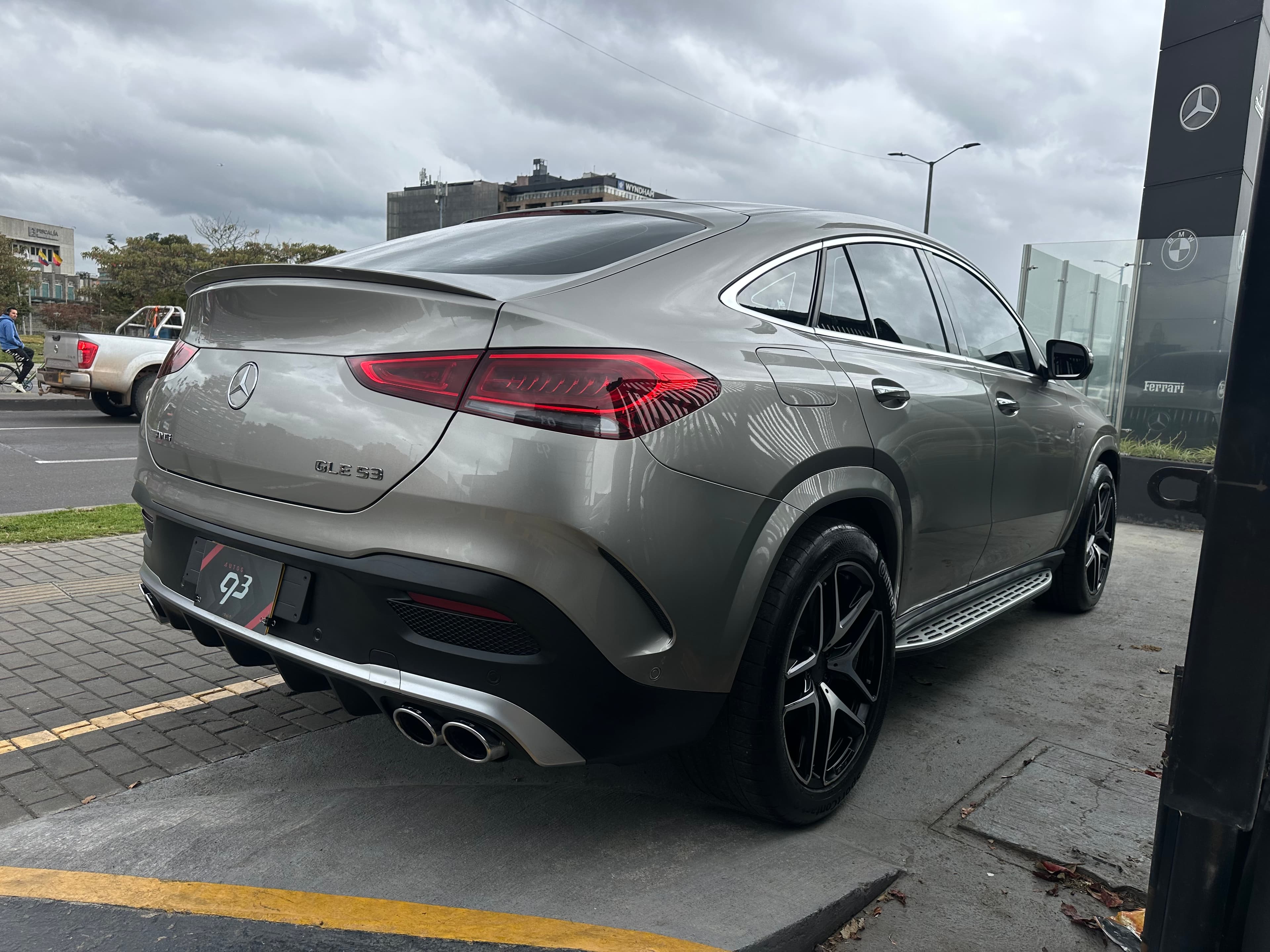 Mercedes Benz GLE53 AMG Coupé Modelo 2023 4