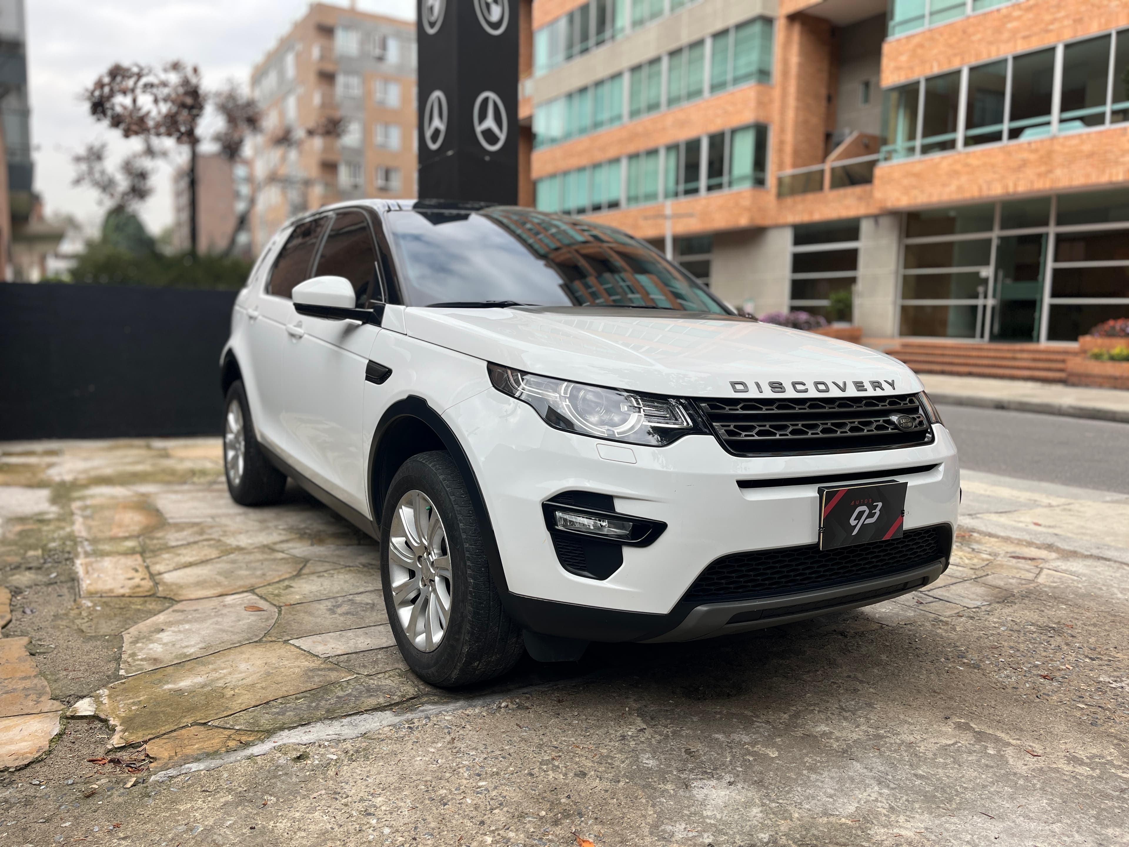 Land Rover Discovery SE Modelo 2019 4