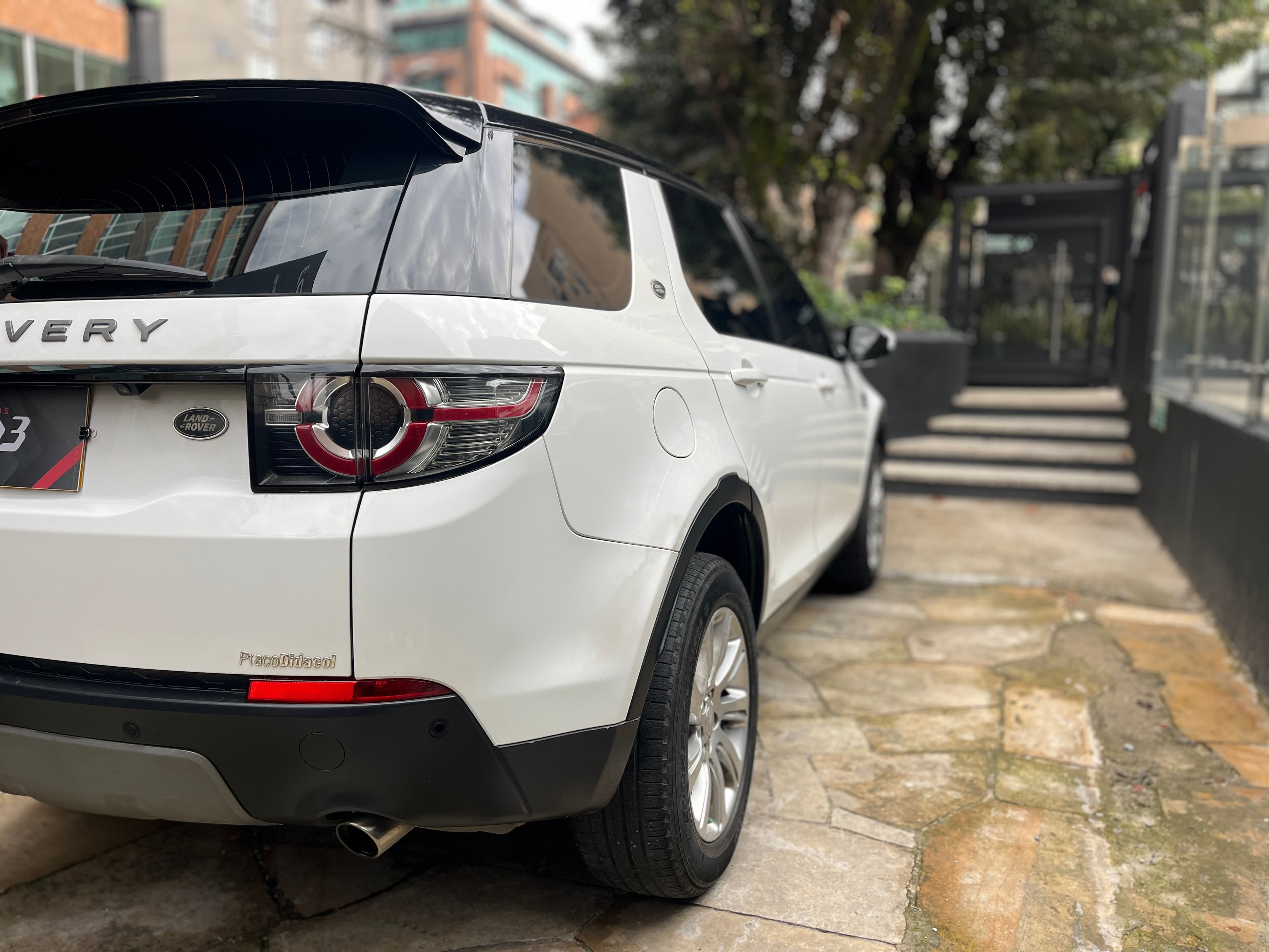 Land Rover Discovery SE Modelo 2019 5