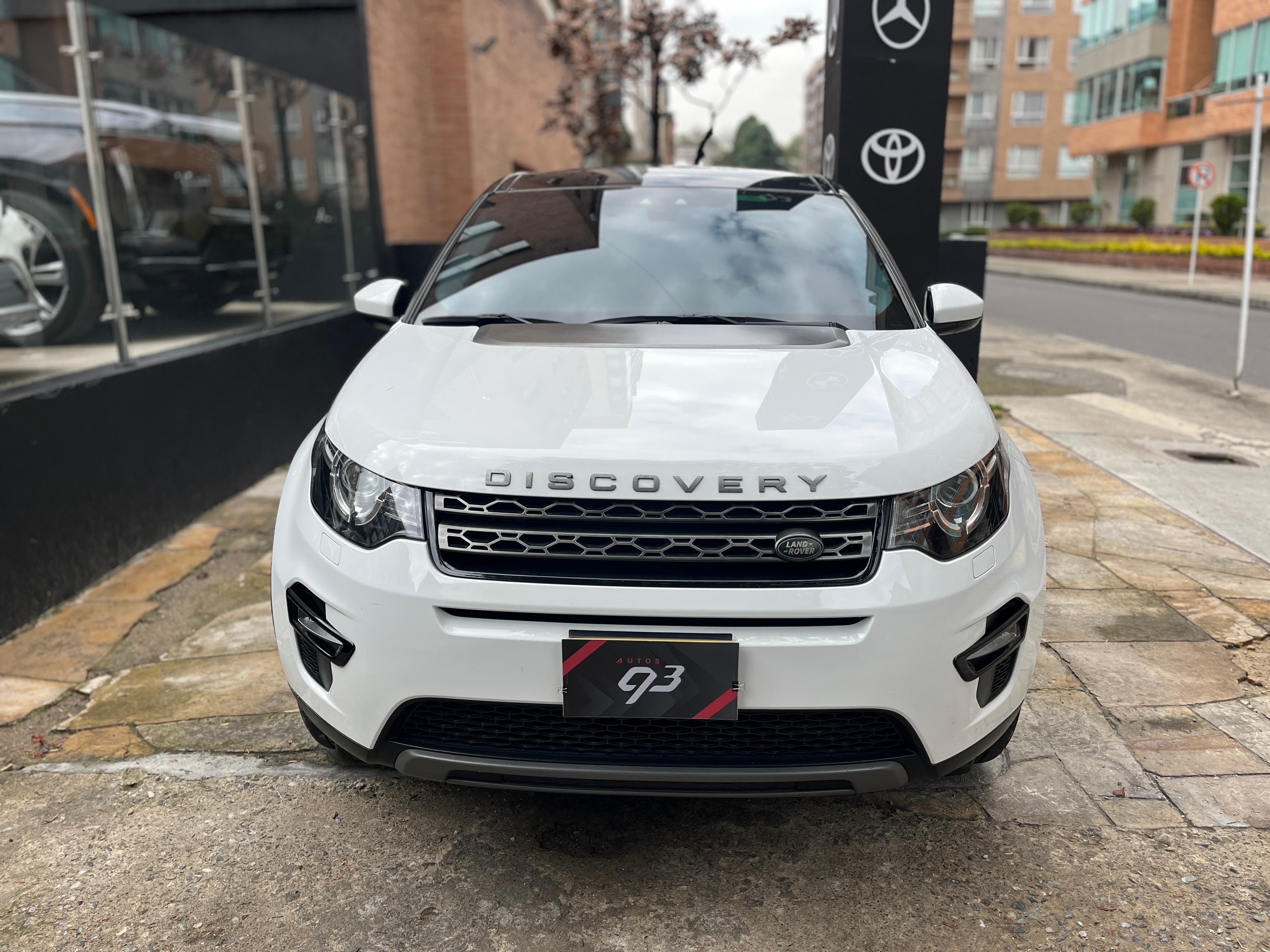 Land Rover Discovery SE Modelo 2019 3