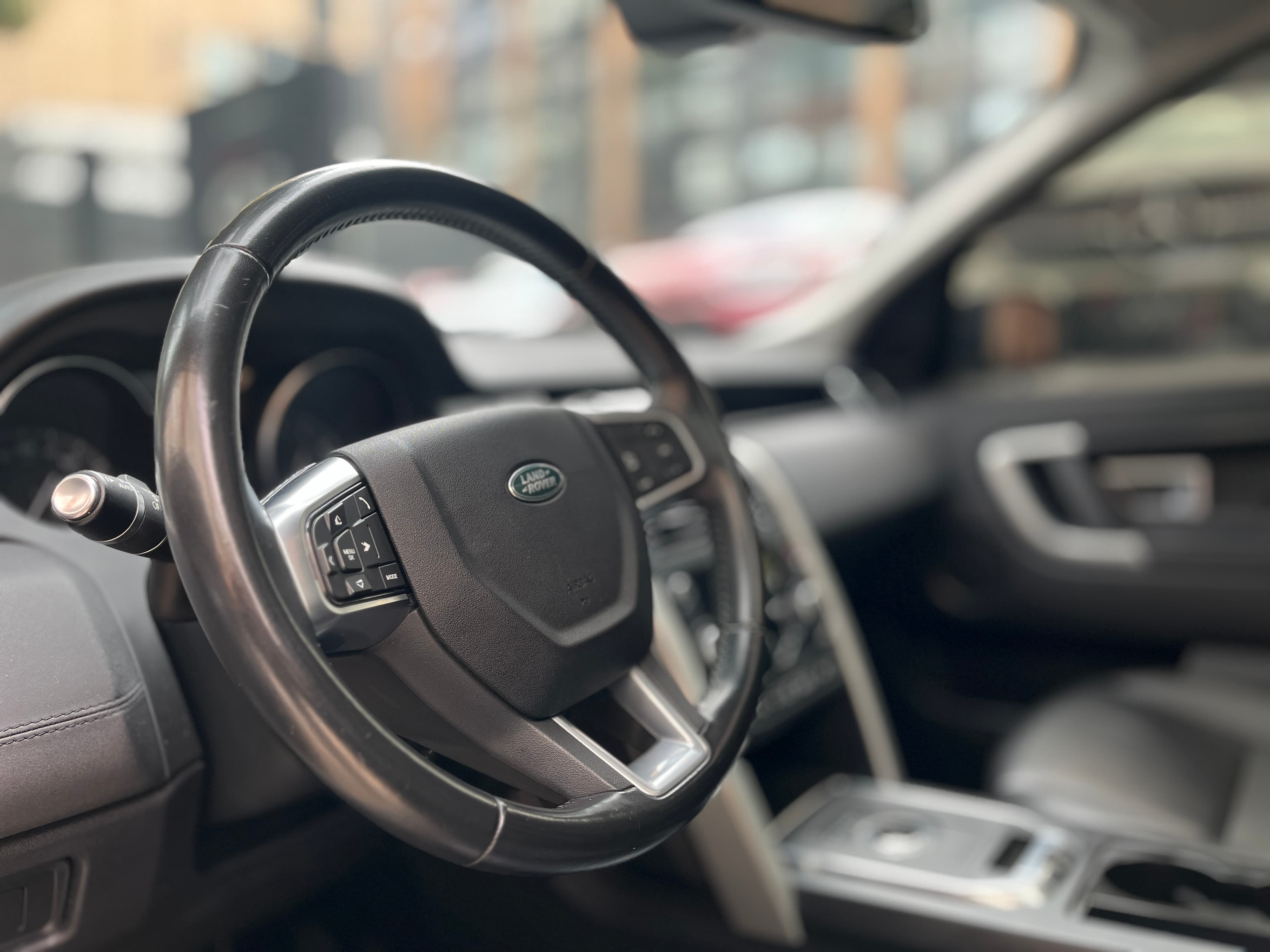Land Rover Discovery SE Modelo 2019 10