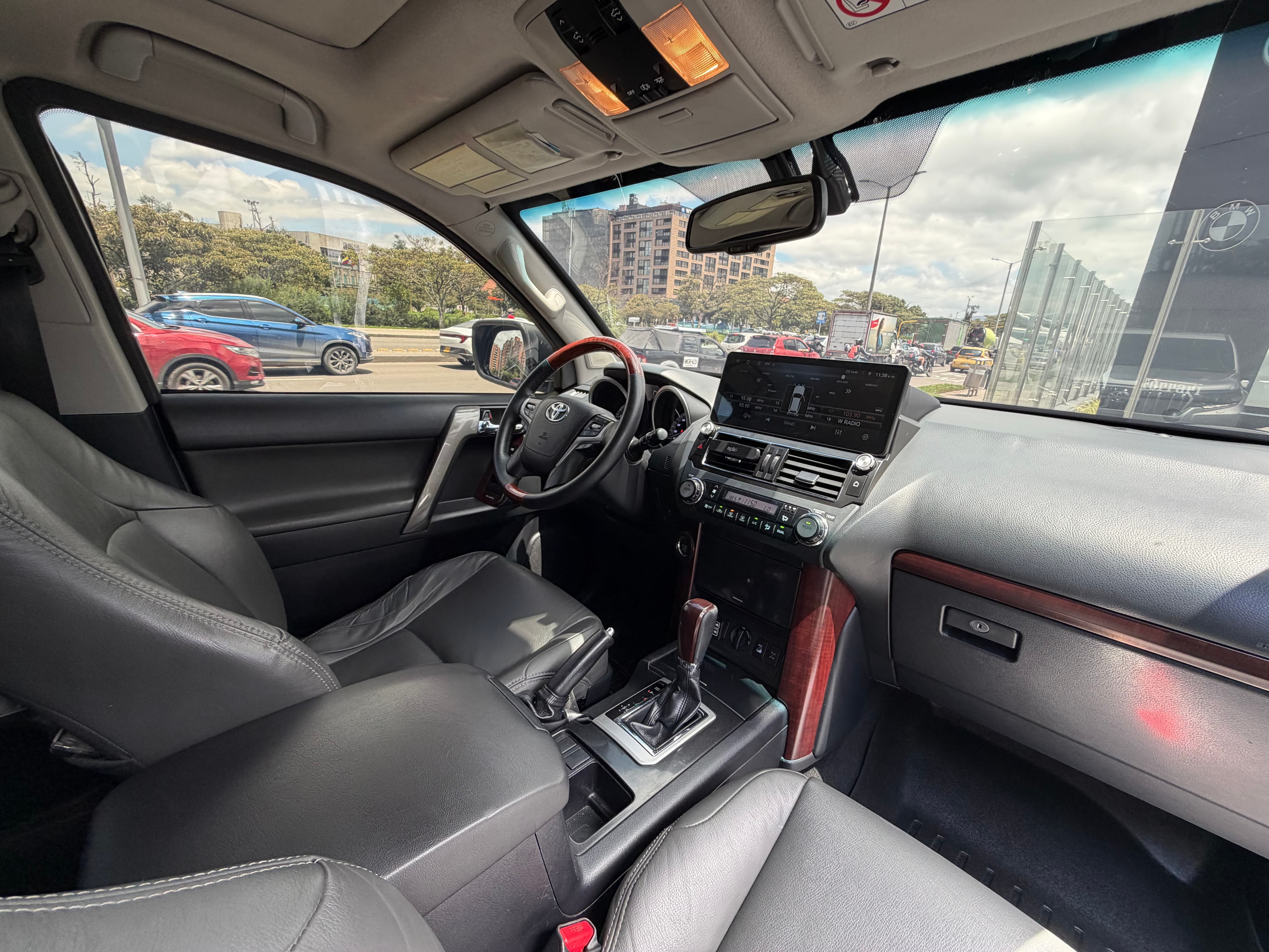 Toyota Prado Vx Modelo 2017 25