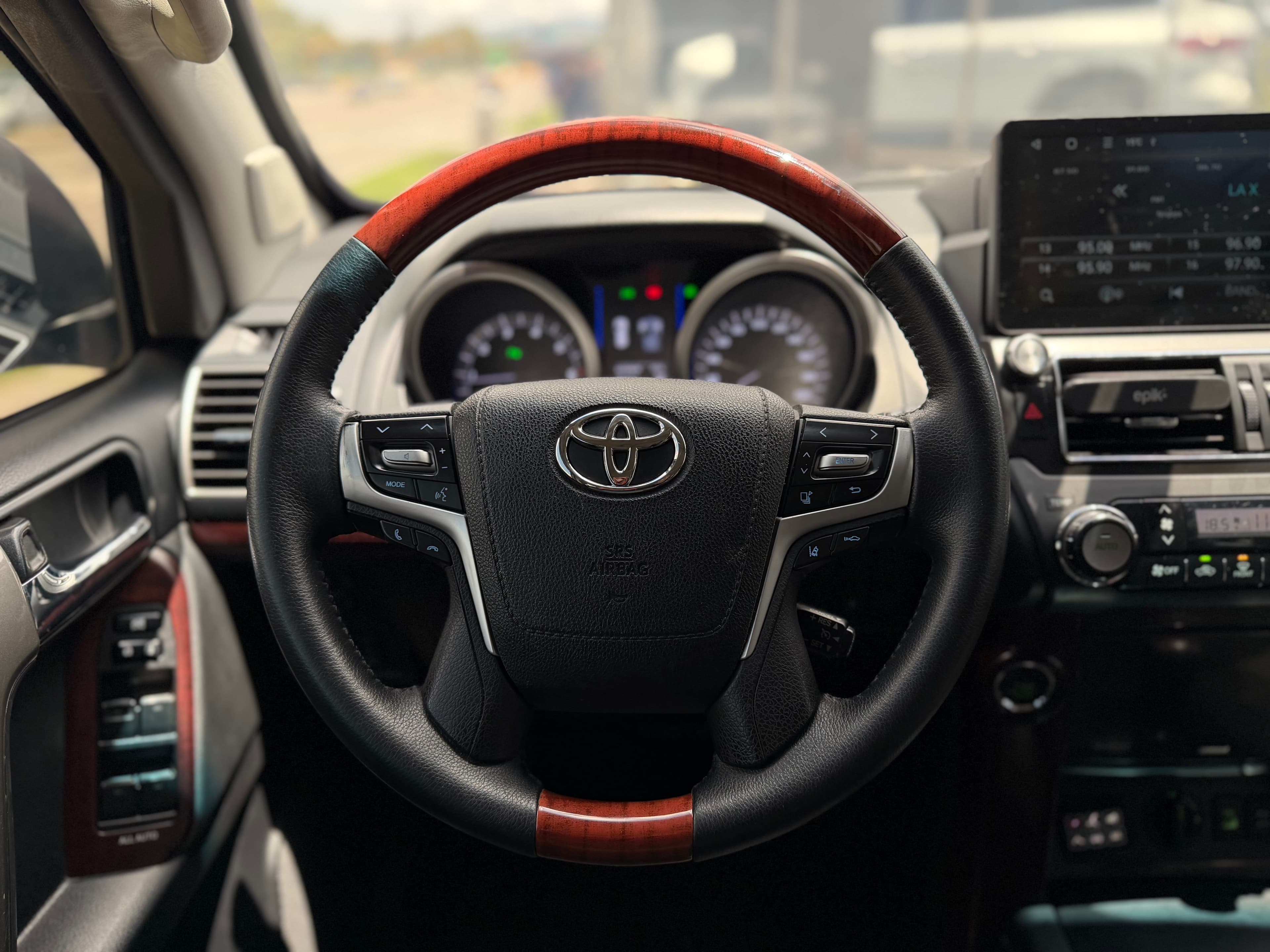 Toyota Prado Vx Modelo 2017 13