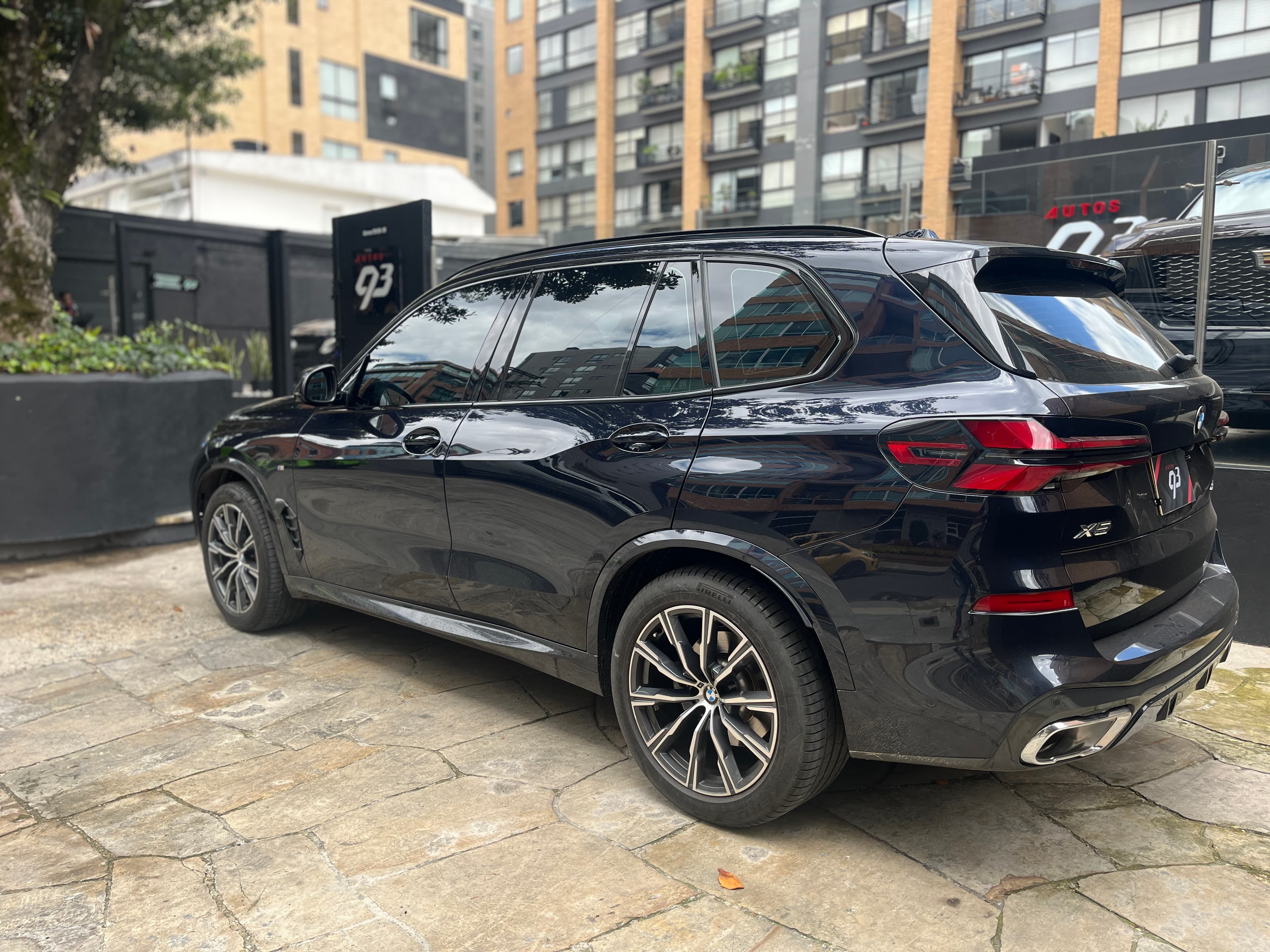 BMW X5 XDRIVE40I Modelo 2024 6