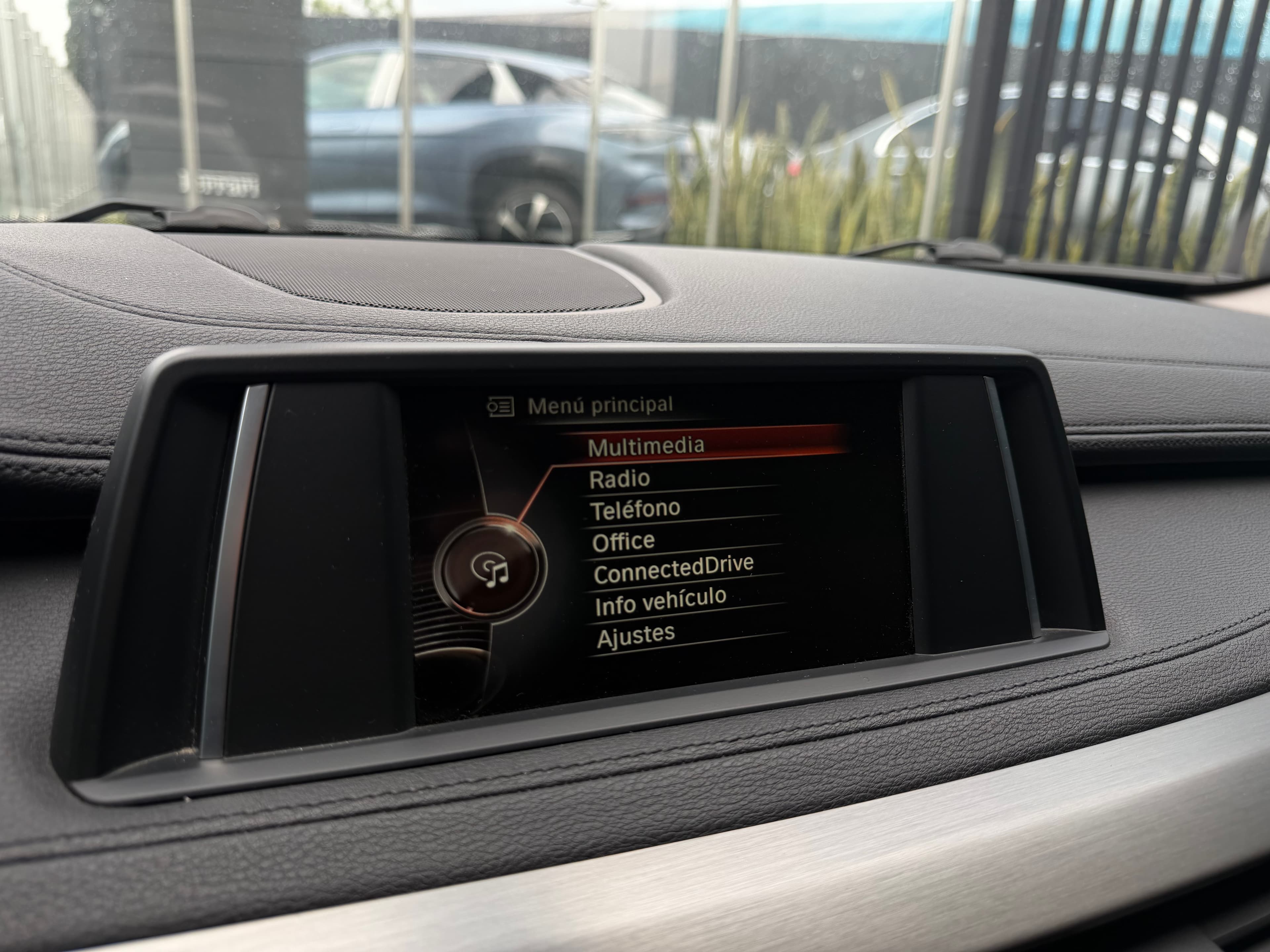 BMW X6 xDrive35i Modelo 2018 13