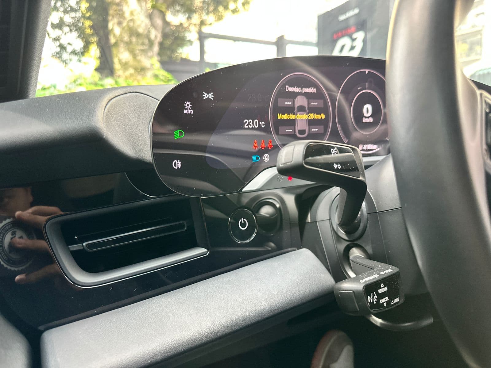Porsche Taycan 4S CROSS Modelo 2023 11