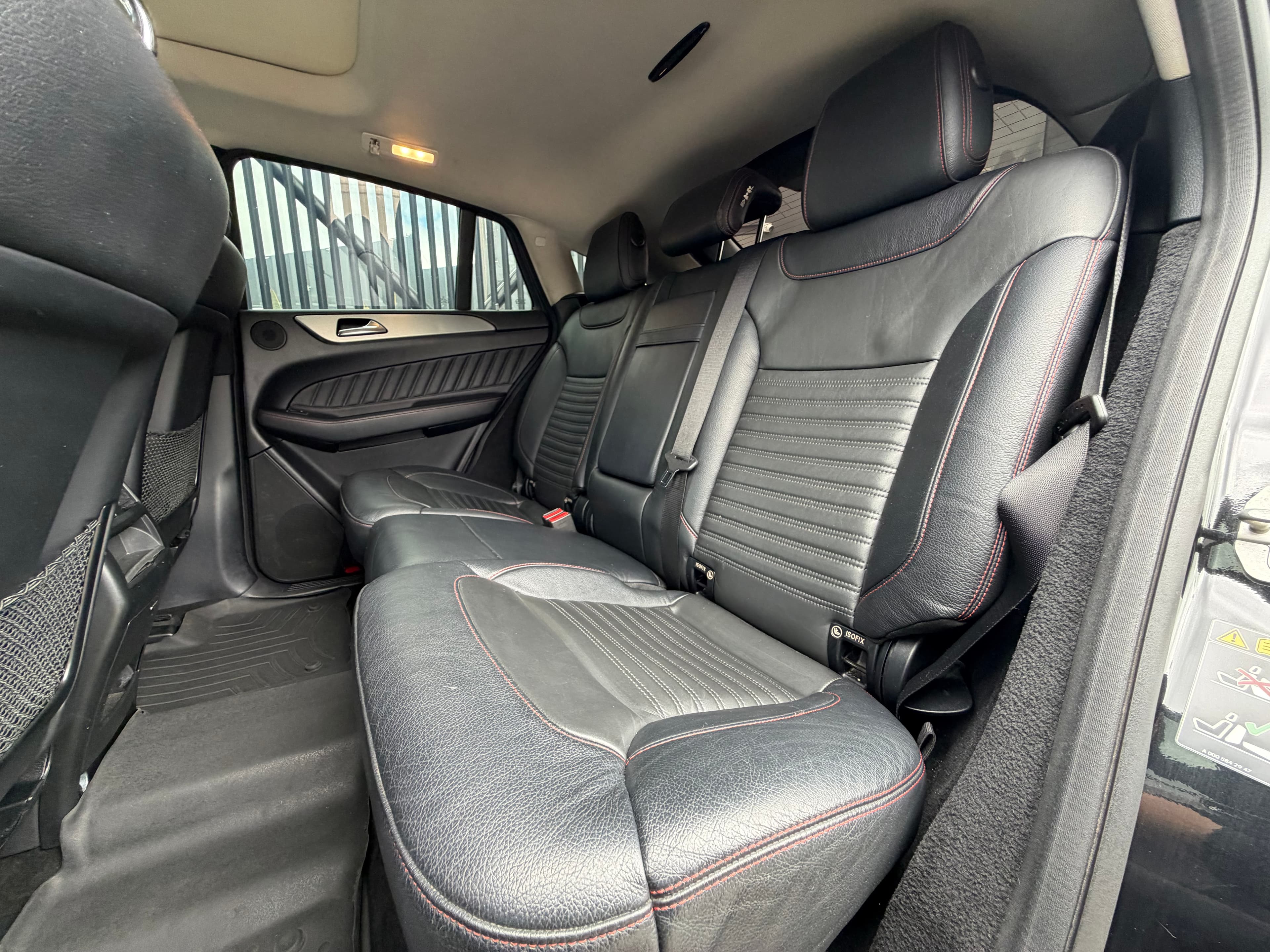 Mercedes Benz GLE350 D Modelo 2016 19