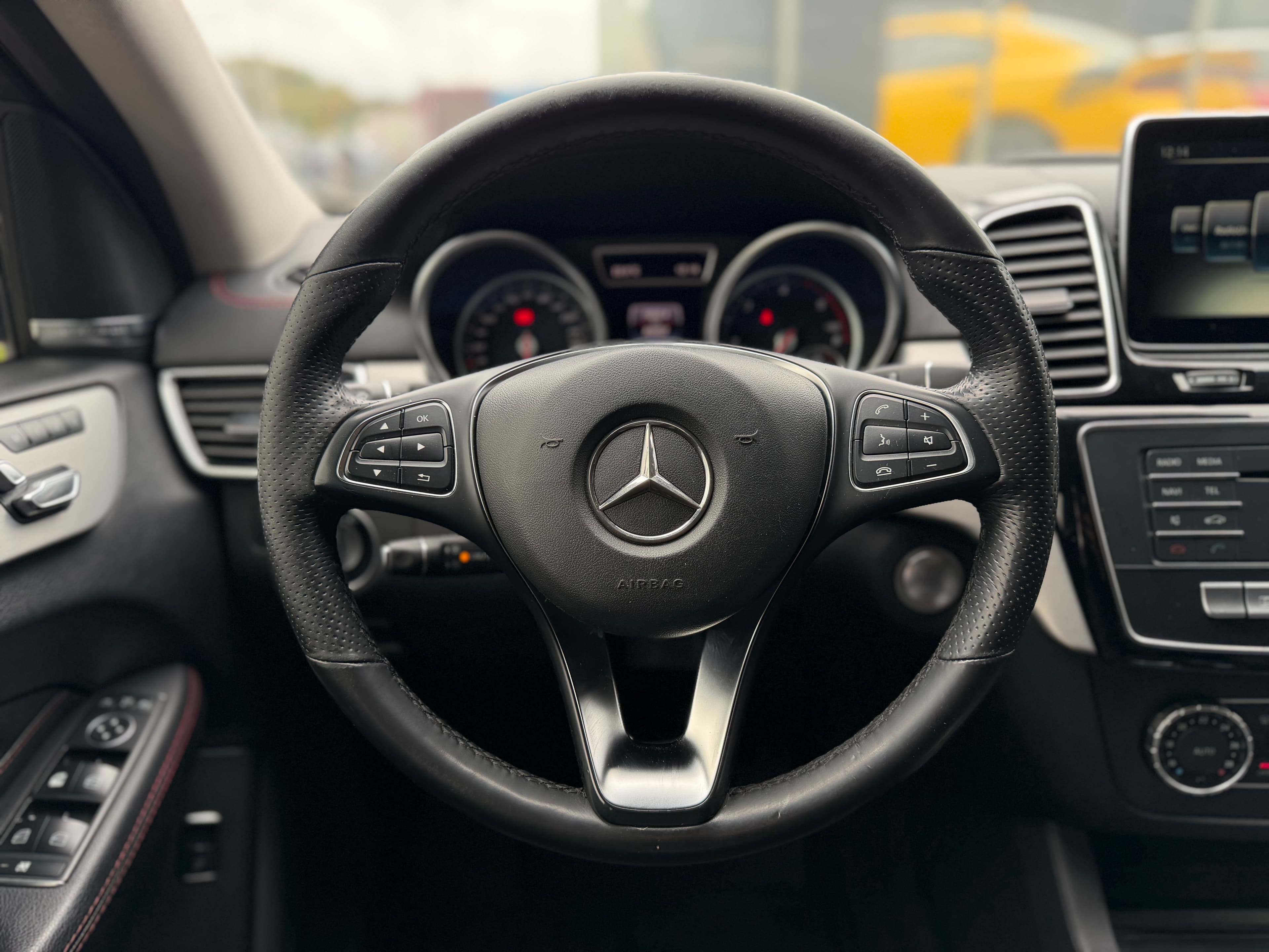 Mercedes Benz GLE350 D Modelo 2016 12