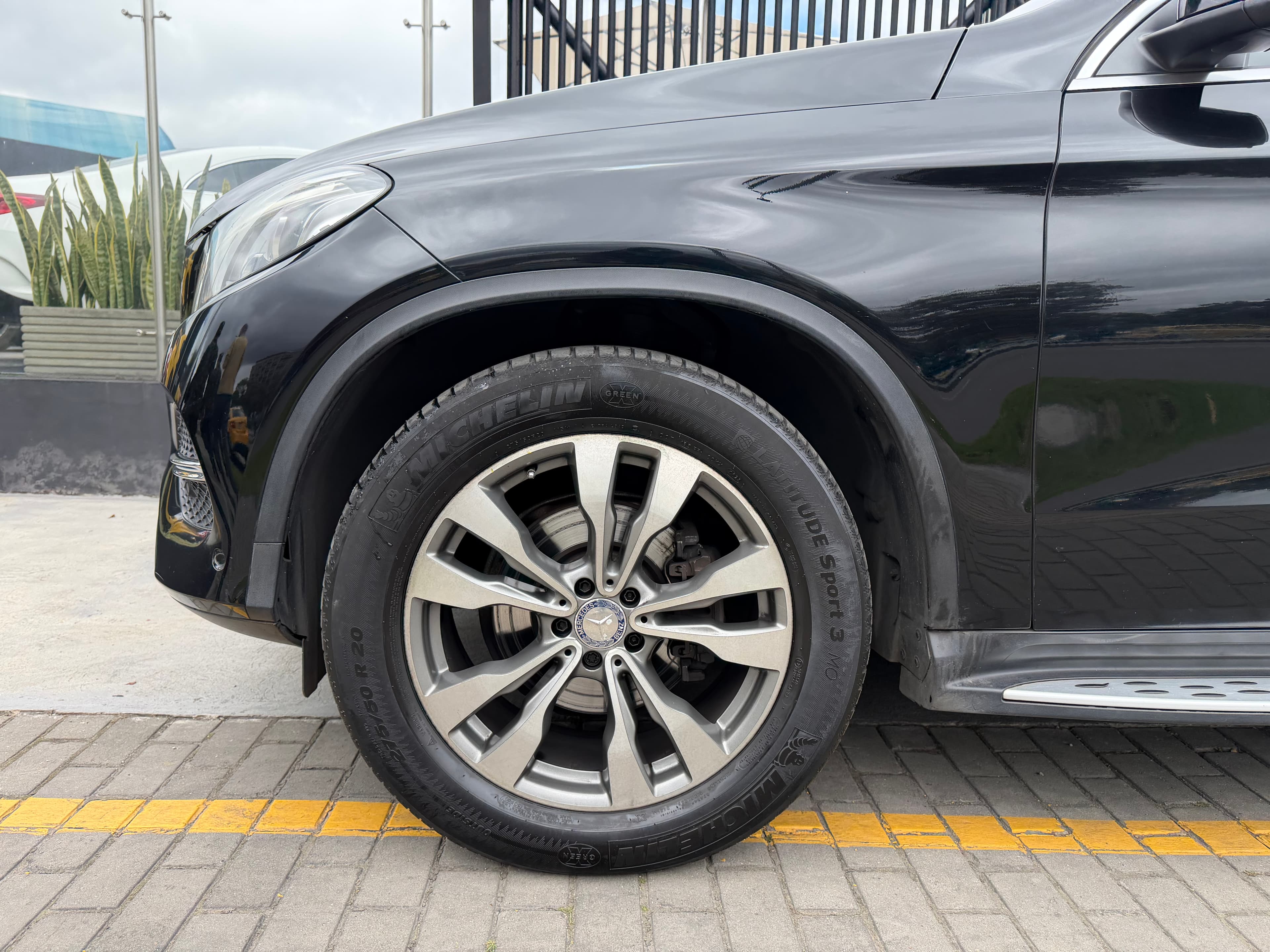 Mercedes Benz GLE350 D Modelo 2016 8