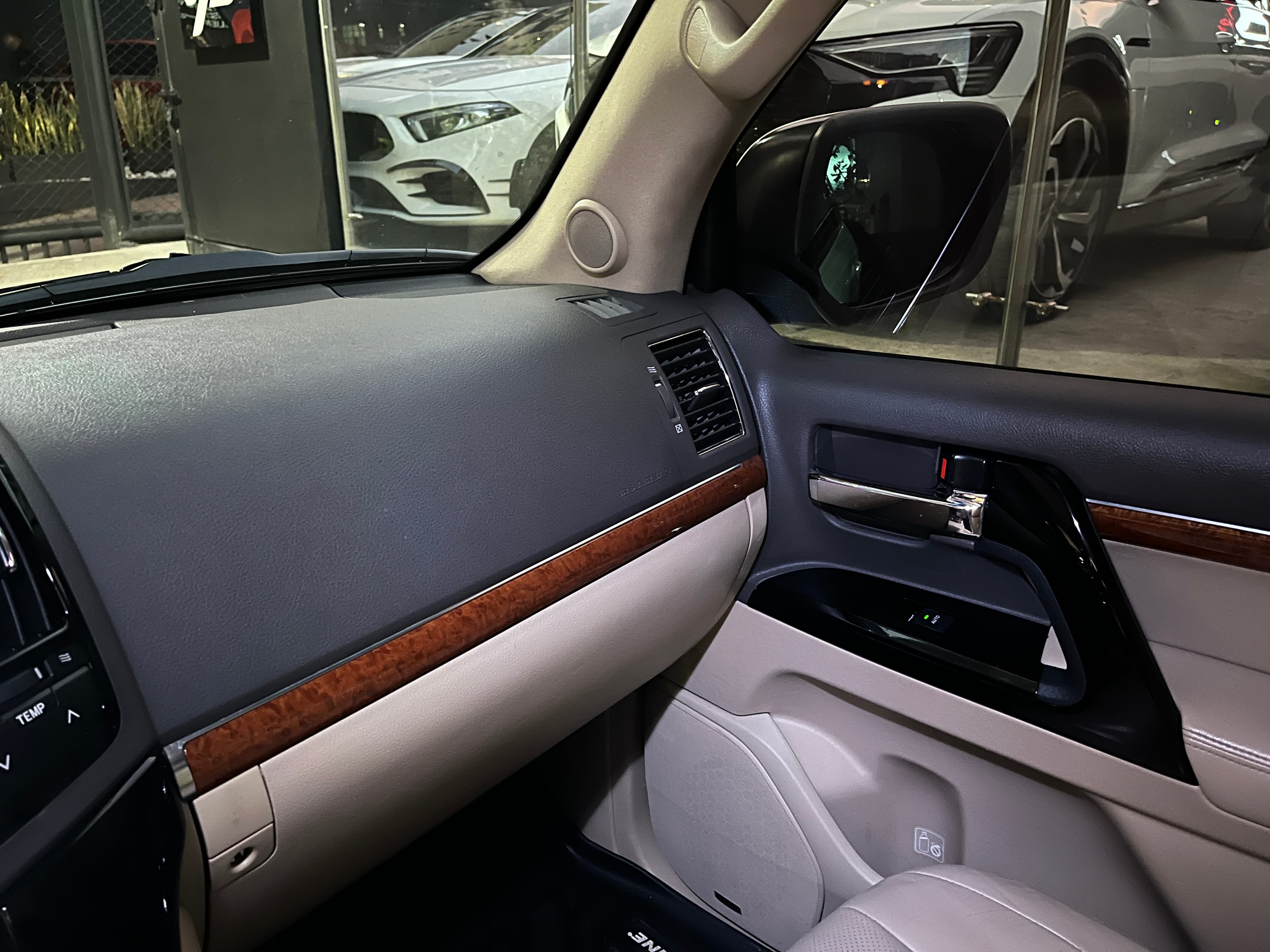 Toyota Land Cruiser 200 LC200 Modelo 2013 10