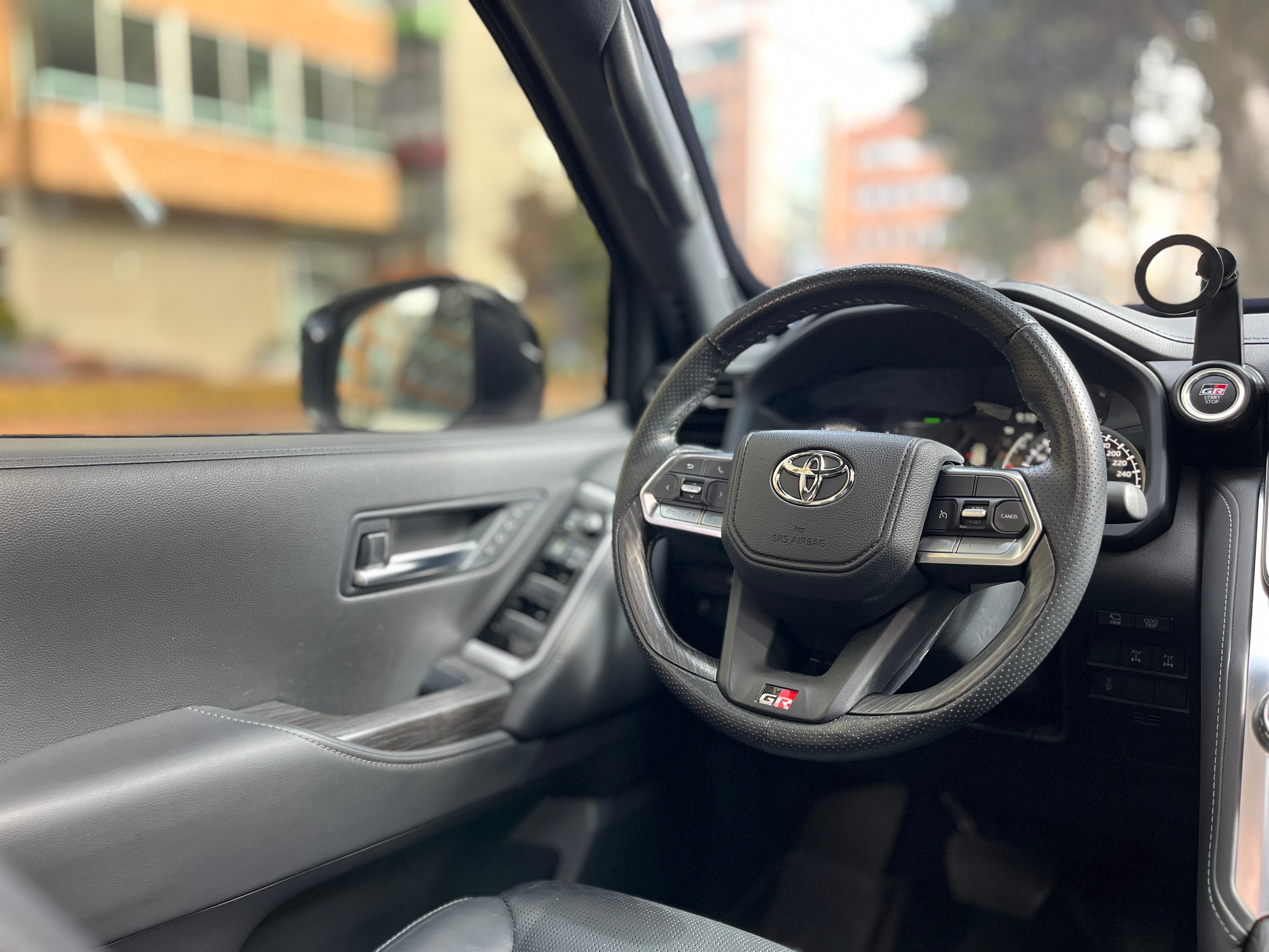 Toyota Land Cruiser 300 LC300 GR Modelo 2022 16