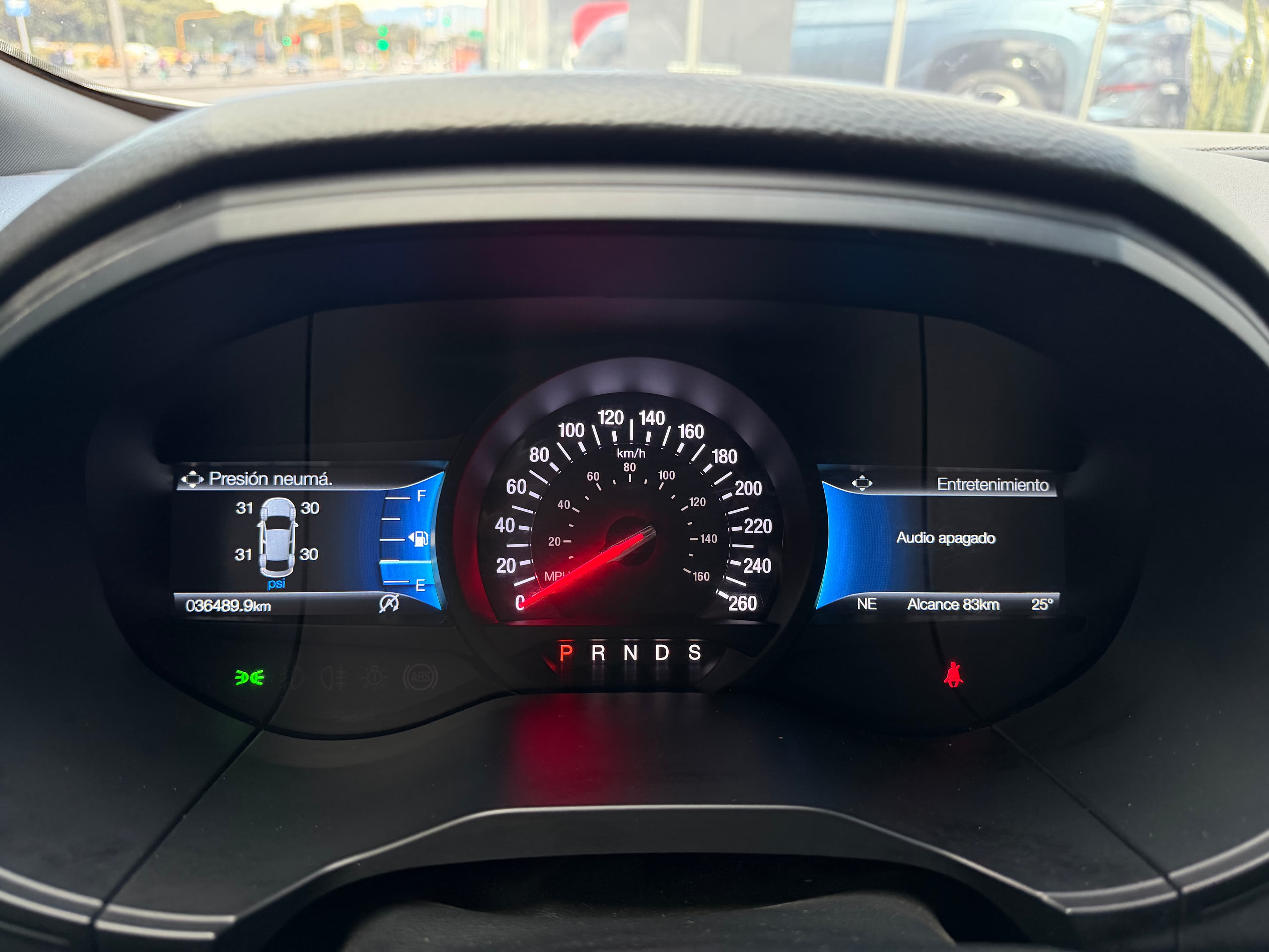 Ford Edge ST Modelo 2022 13