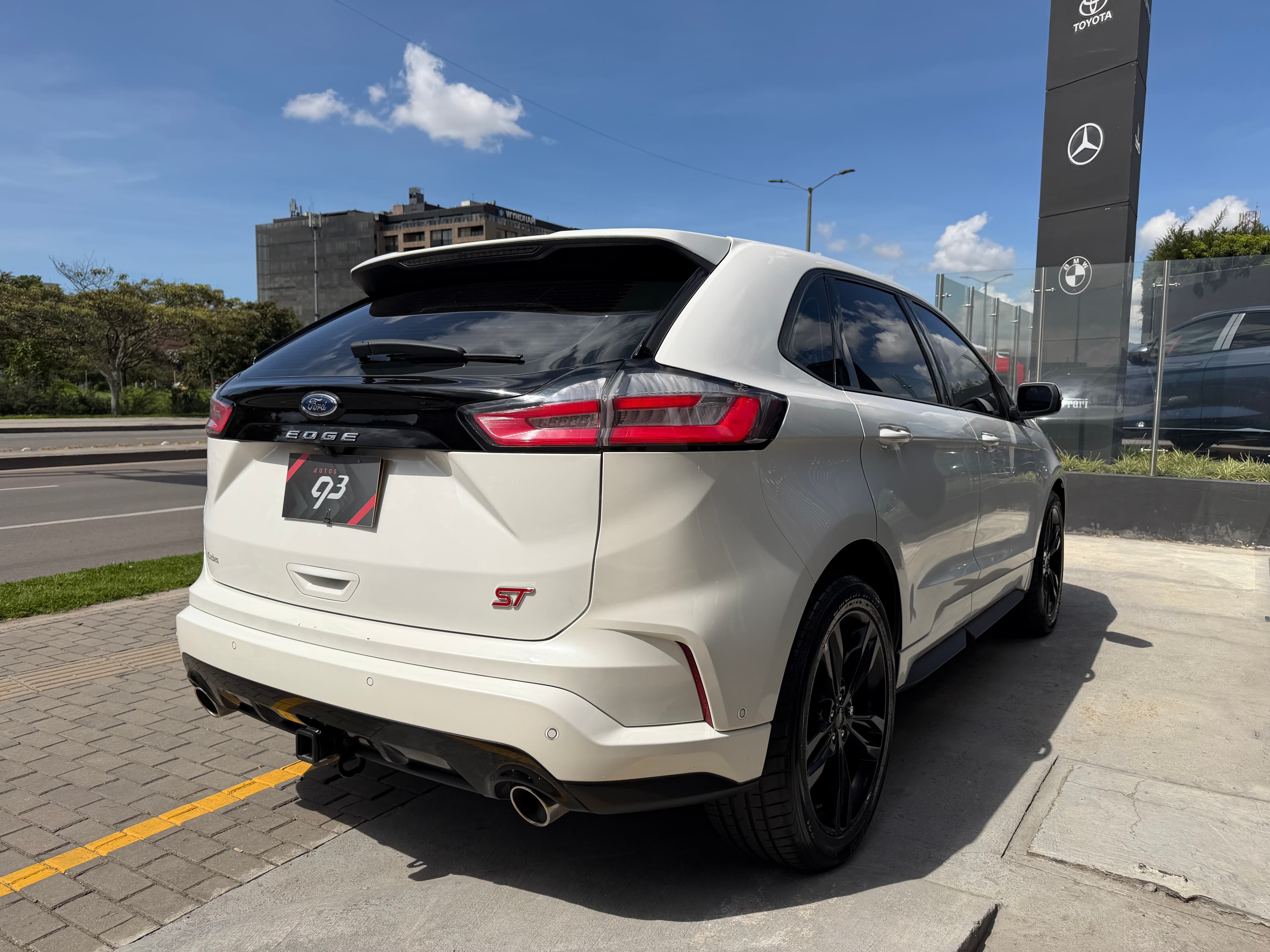 Ford Edge ST Modelo 2022 8