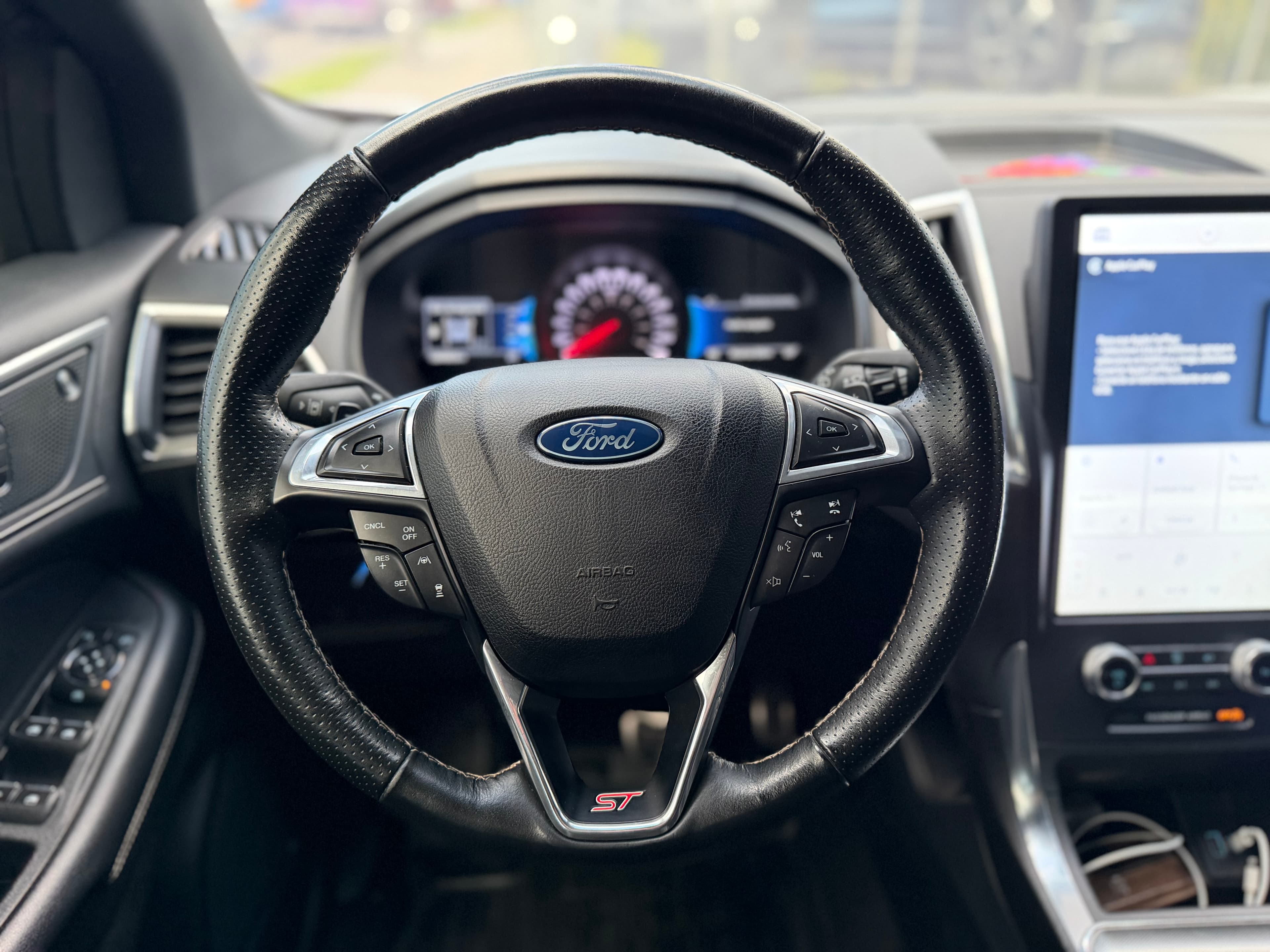 Ford Edge ST Modelo 2022 12
