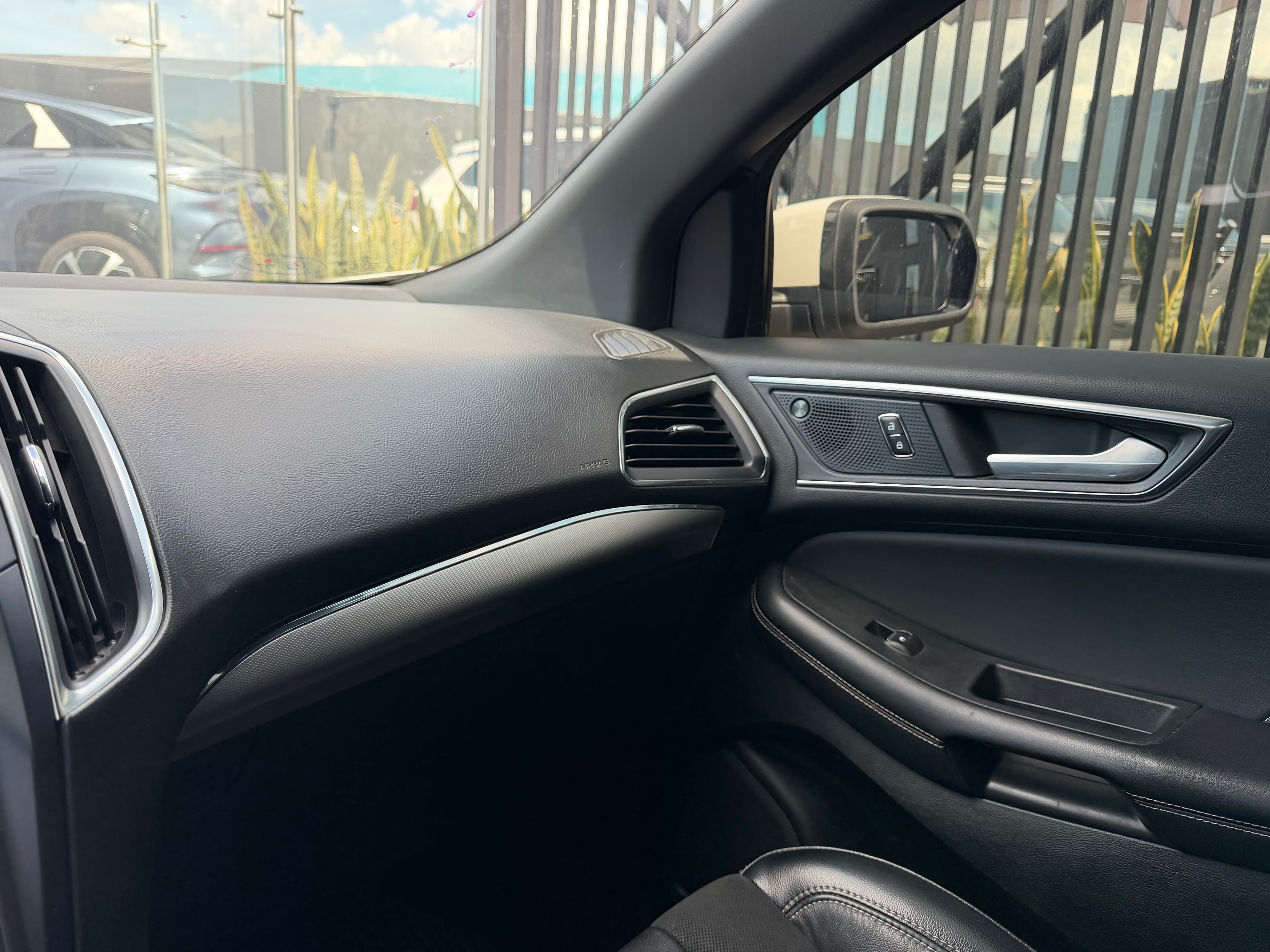 Ford Edge ST Modelo 2022 17