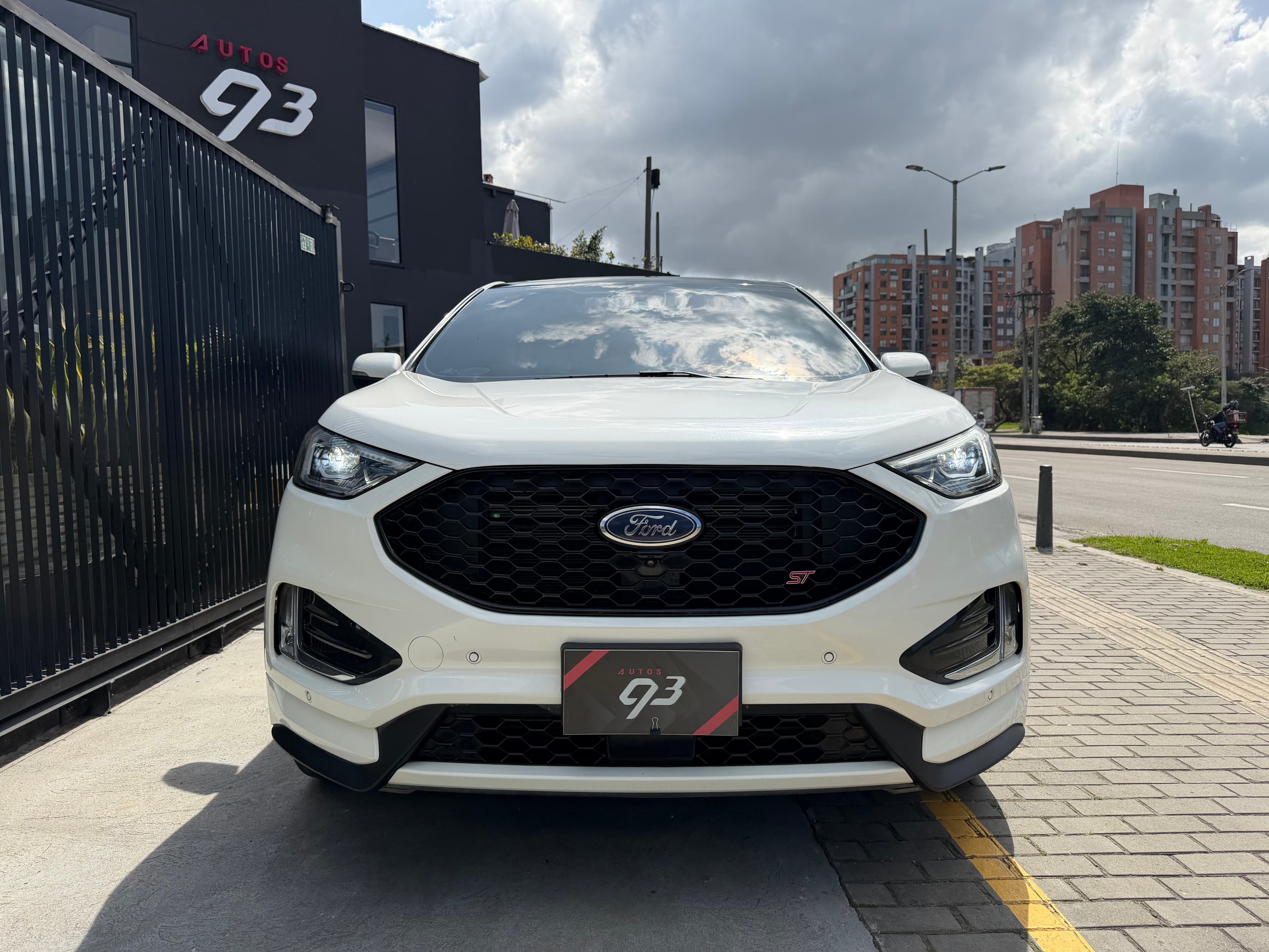 Ford Edge ST Modelo 2022 2