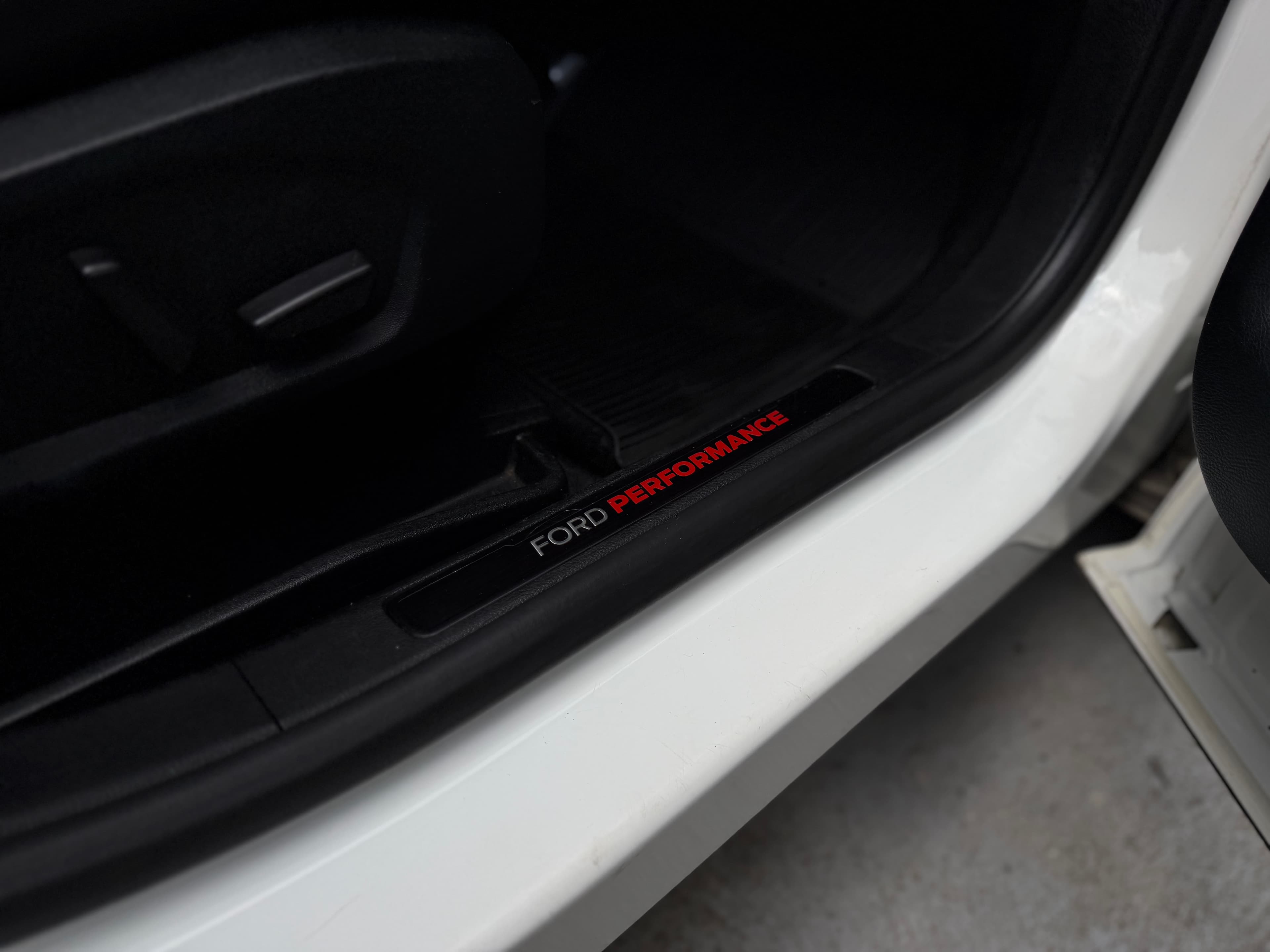 Ford Edge ST Modelo 2022 21