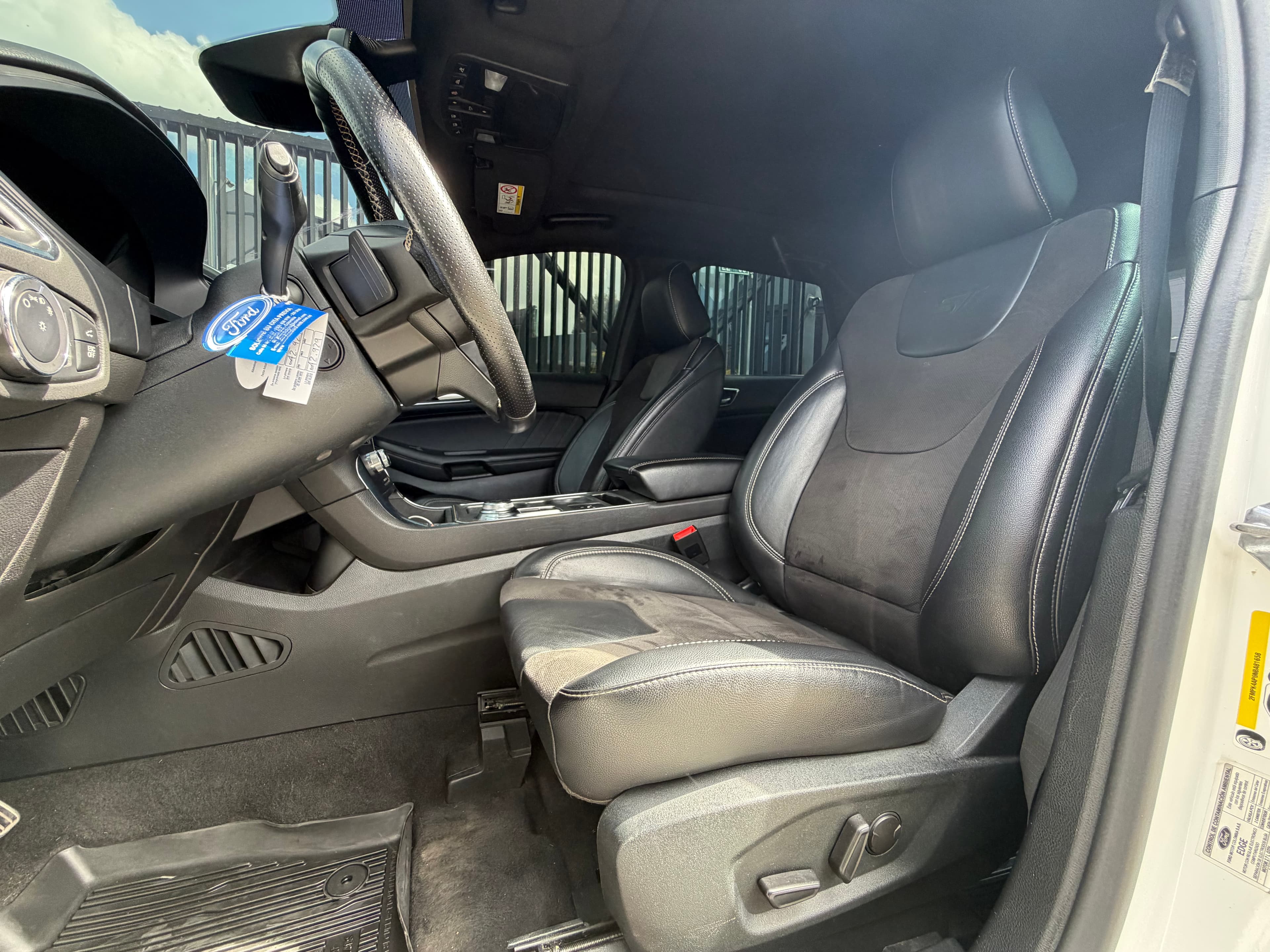 Ford Edge ST Modelo 2022 10