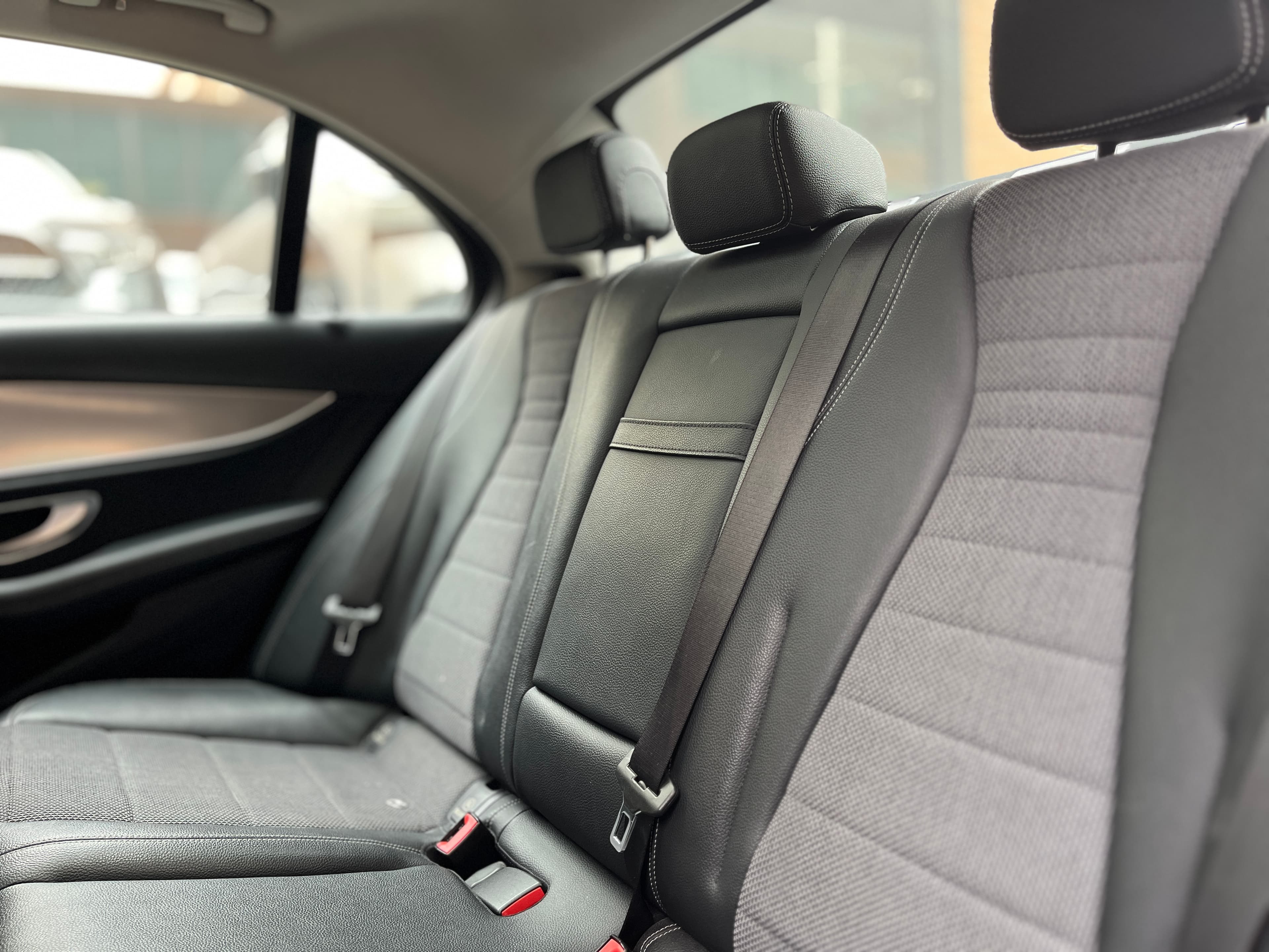 Mercedes Benz E200 Modelo 2017 17