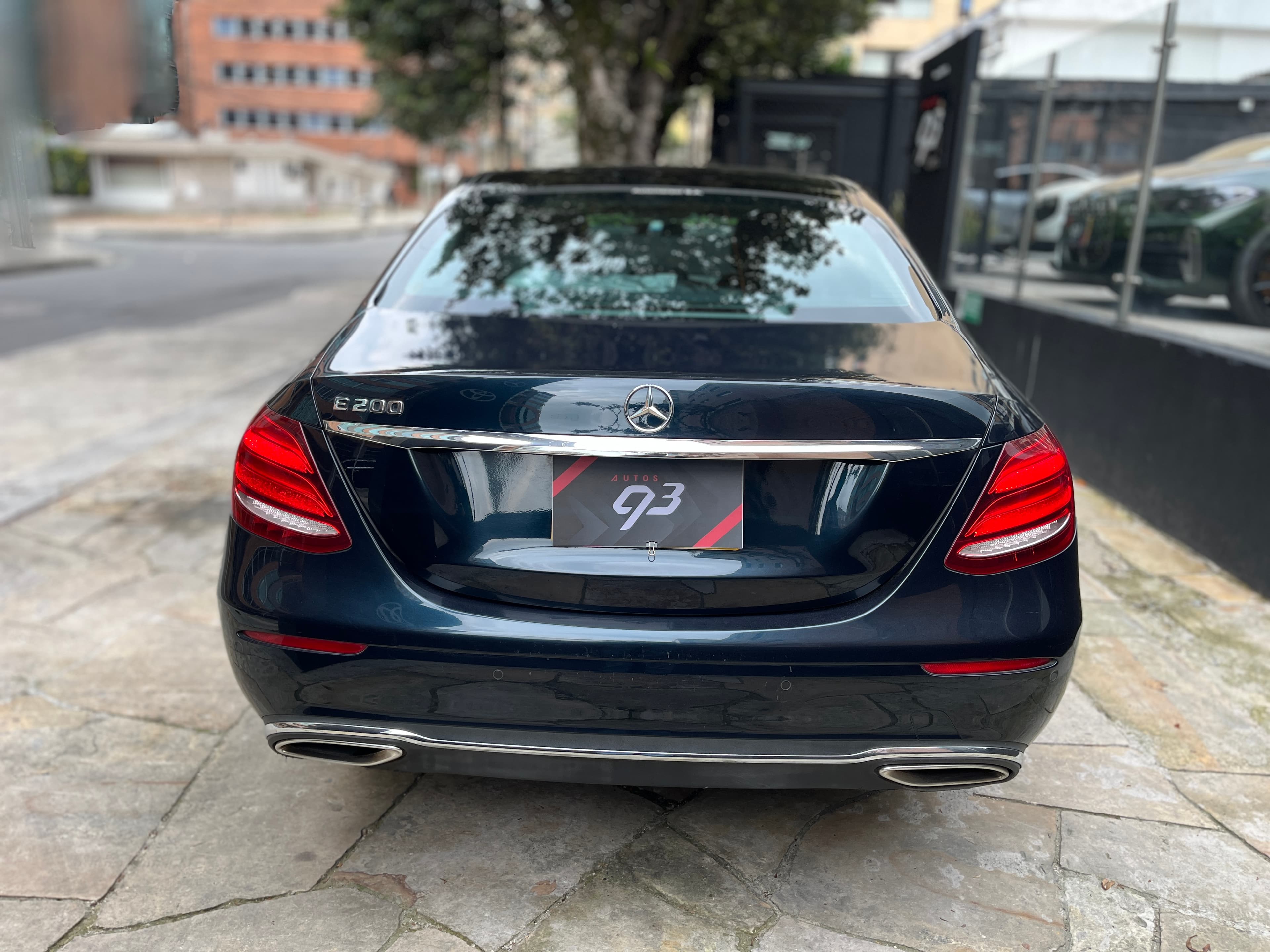 Mercedes Benz E200 Modelo 2017 5