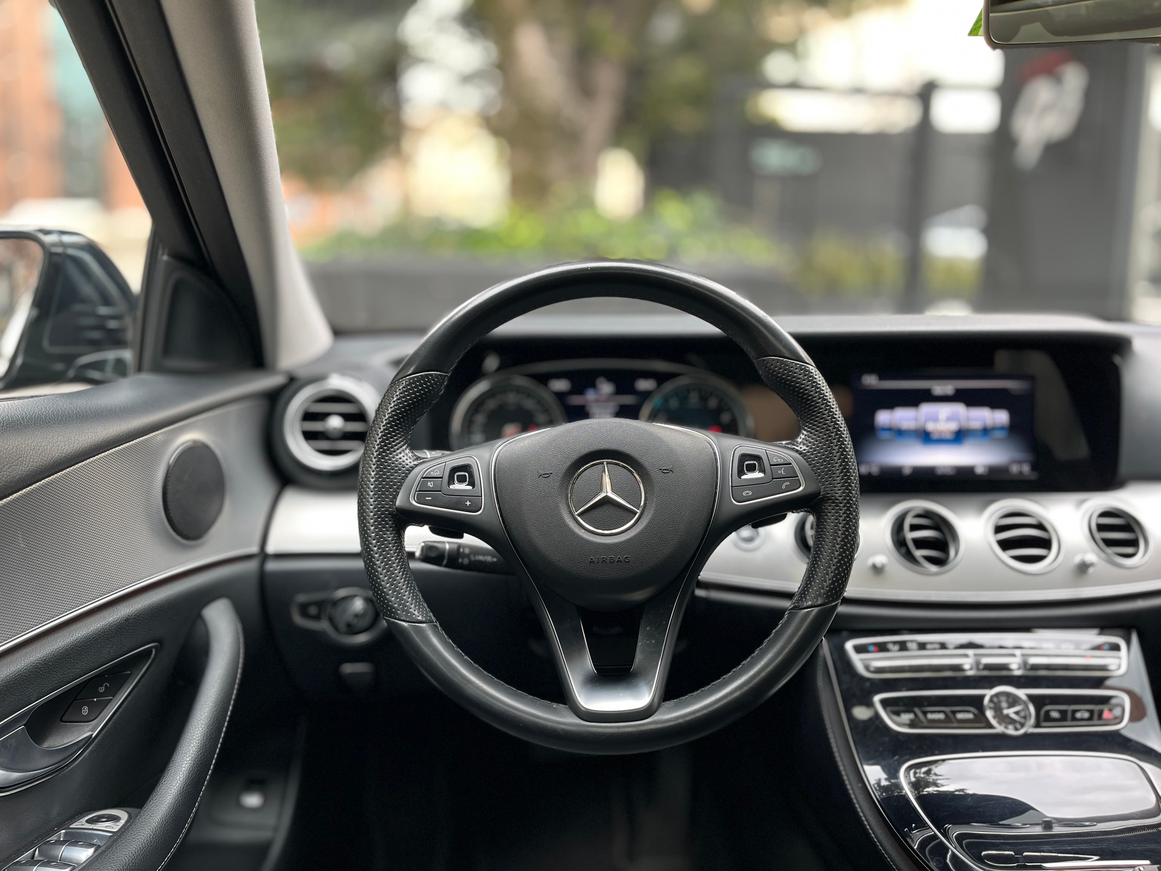 Mercedes Benz E200 Modelo 2017 15