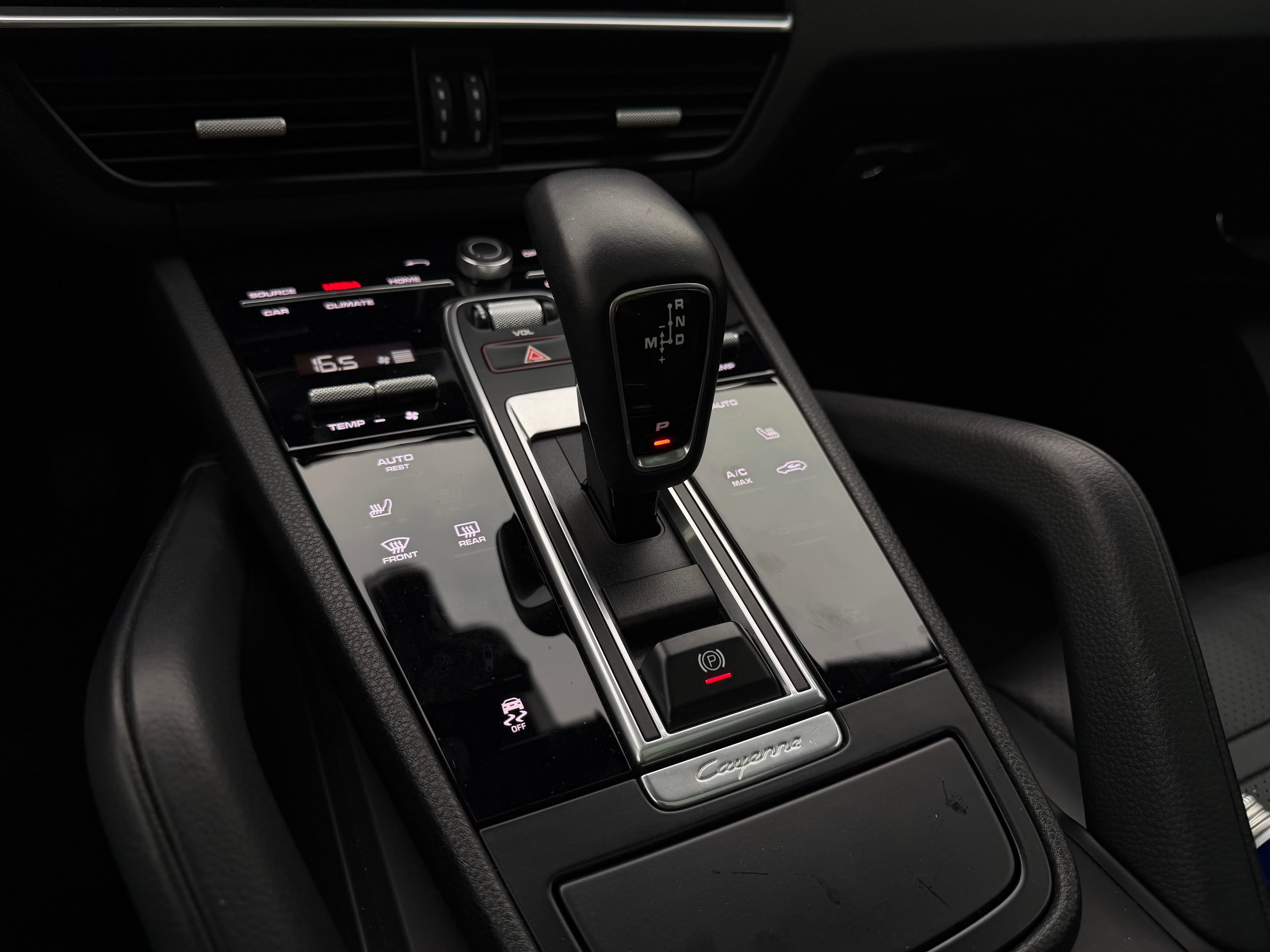 Porsche Cayenne Modelo 2019 16
