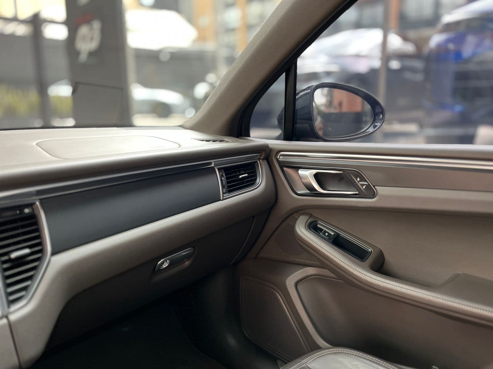 Porsche Macan Modelo 2015 9
