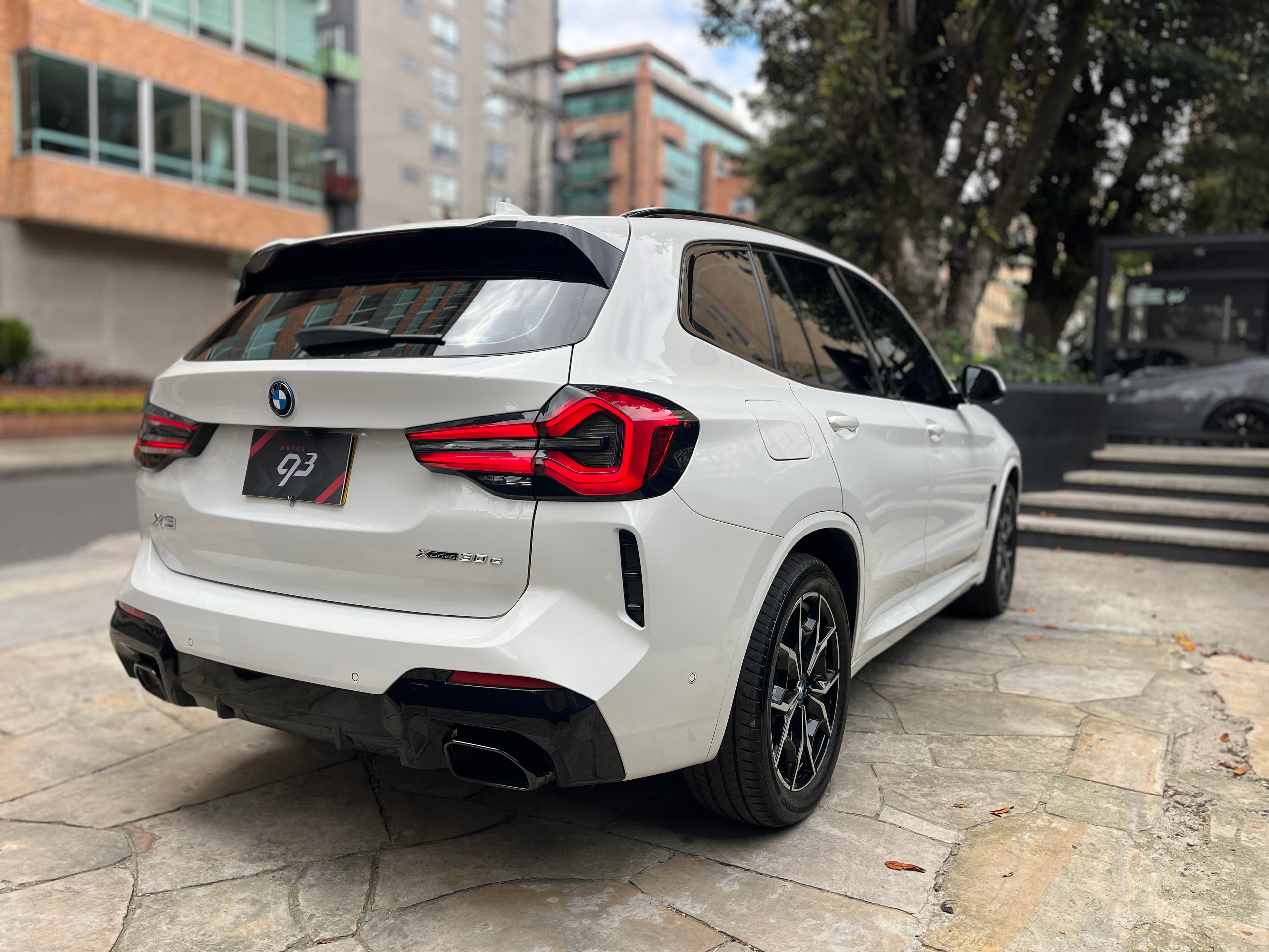BMW X3 XDRIVE30E Modelo 2024 4