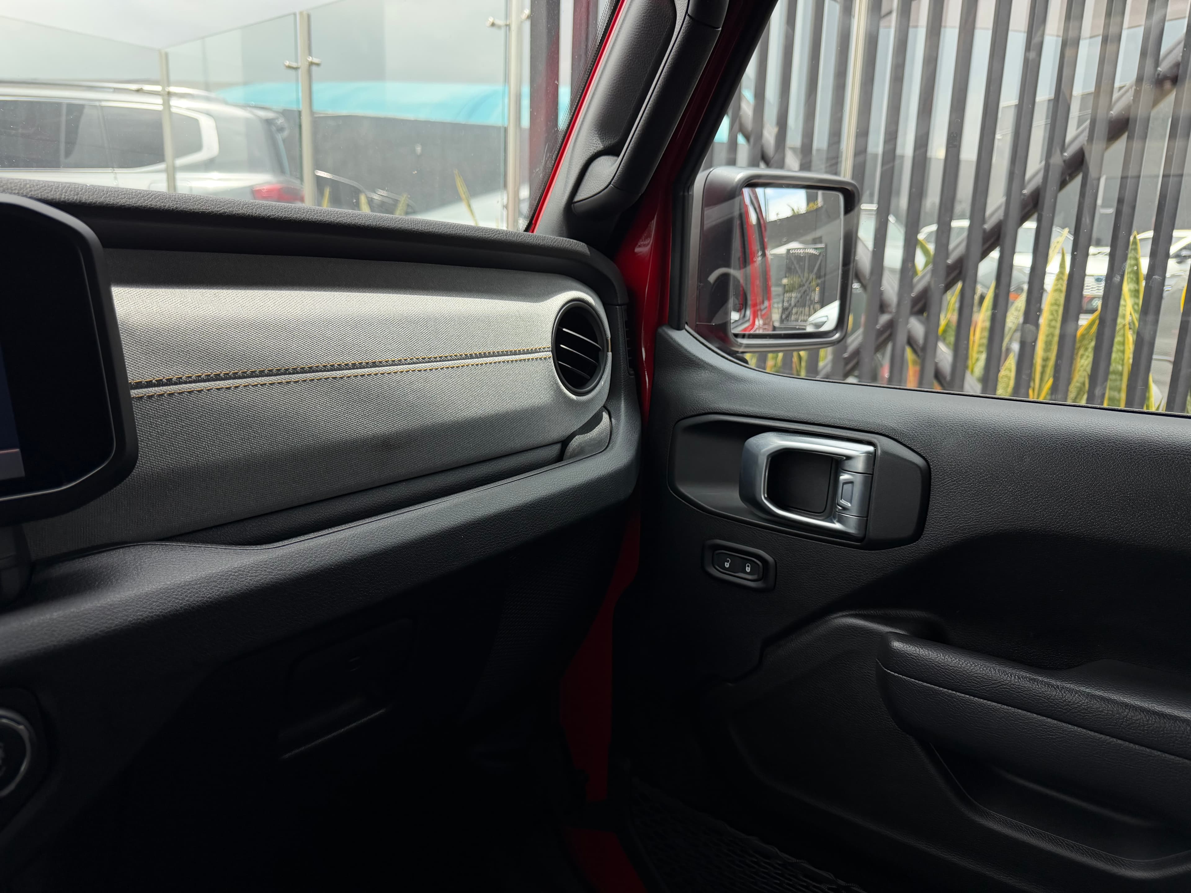 Jeep Wrangler Cóndor Modelo 2024 18