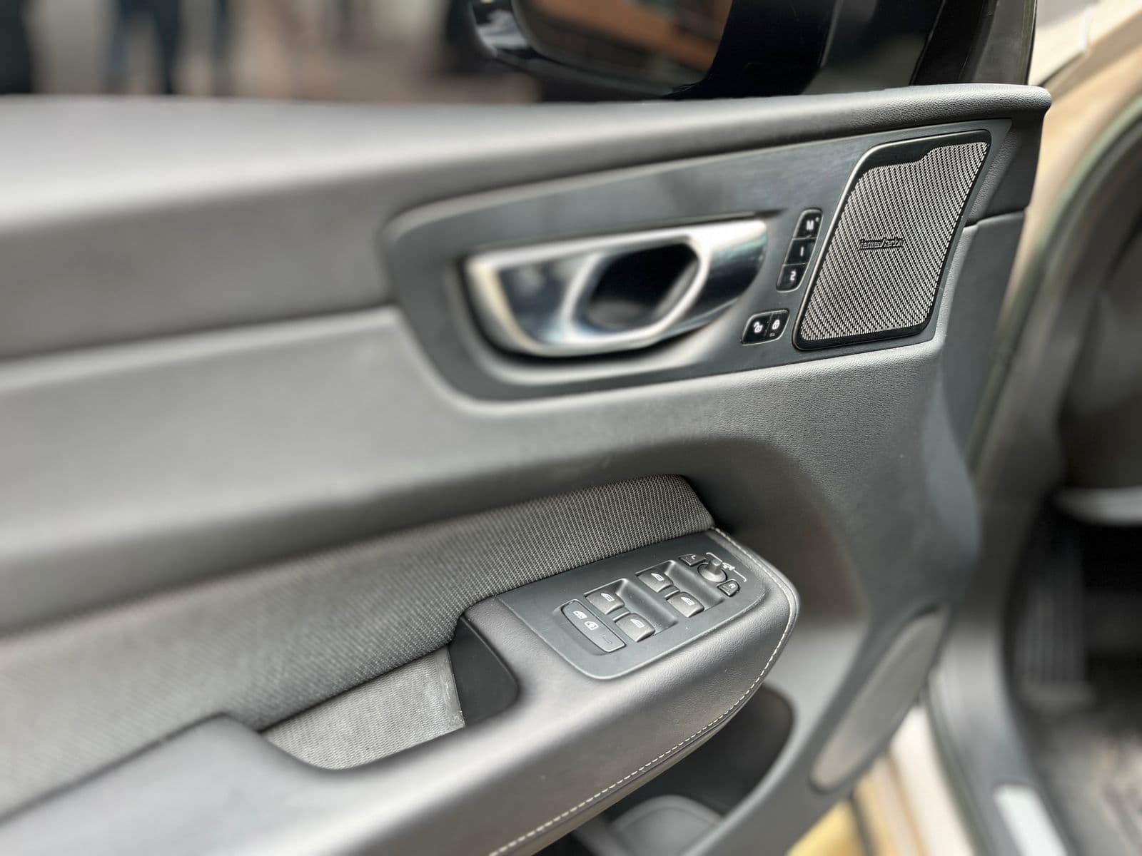 Volvo XC60 Modelo 2023 8