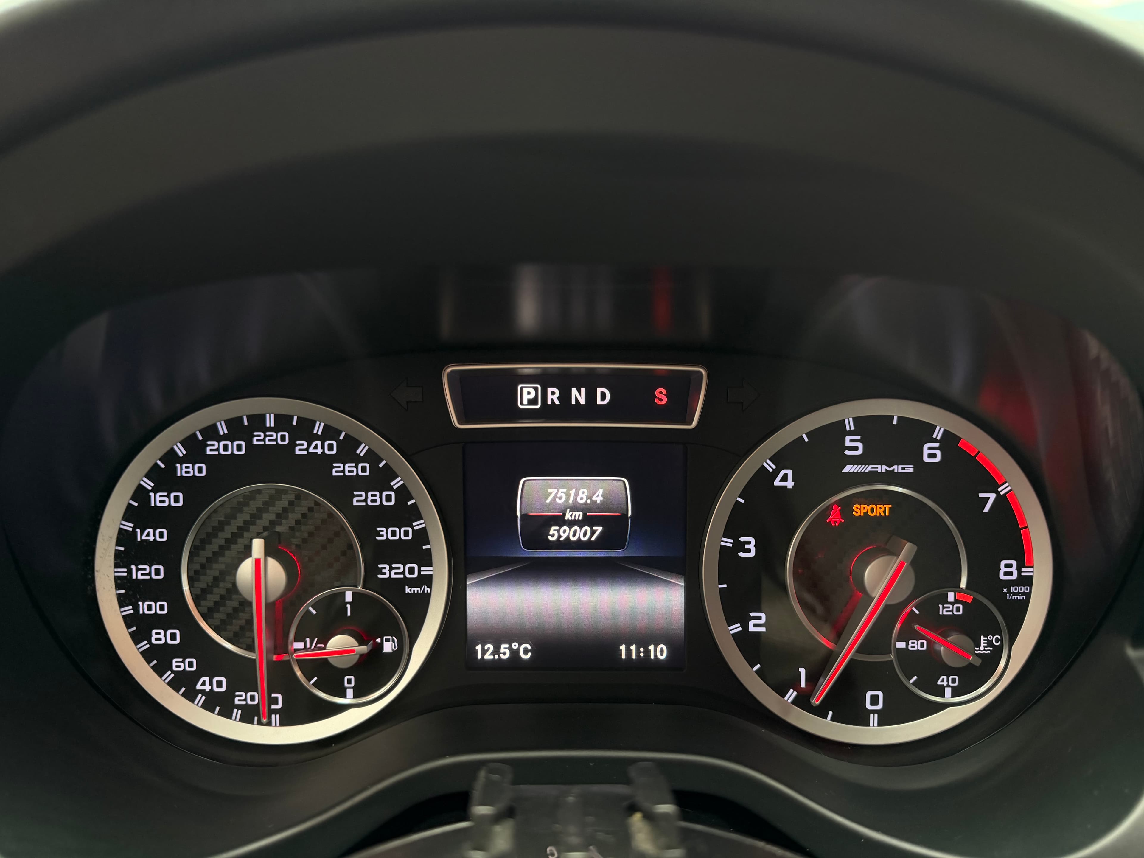 Mercedes Benz A45 AMG Modelo 2016 13