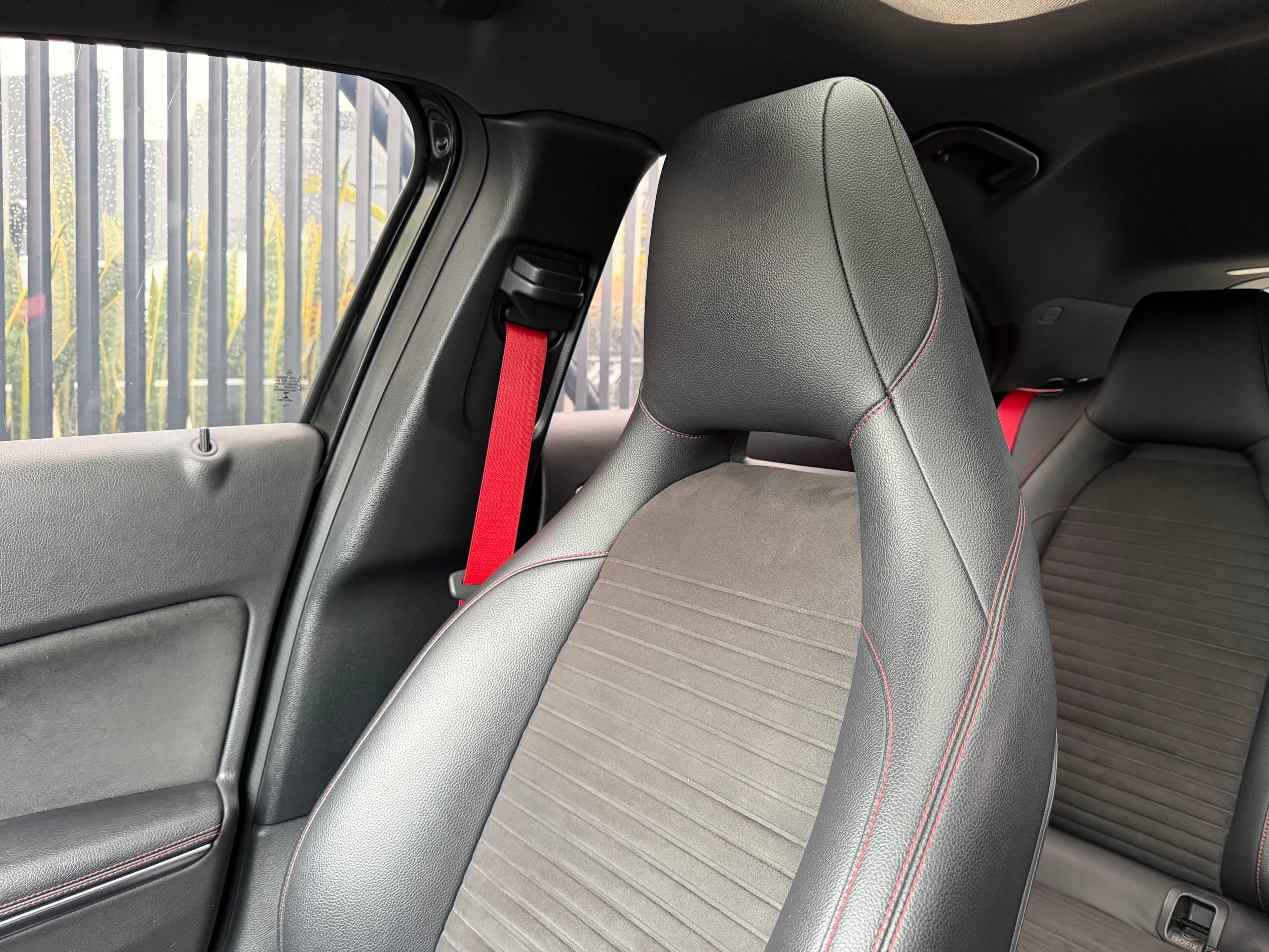 Mercedes Benz A45 AMG Modelo 2016 18