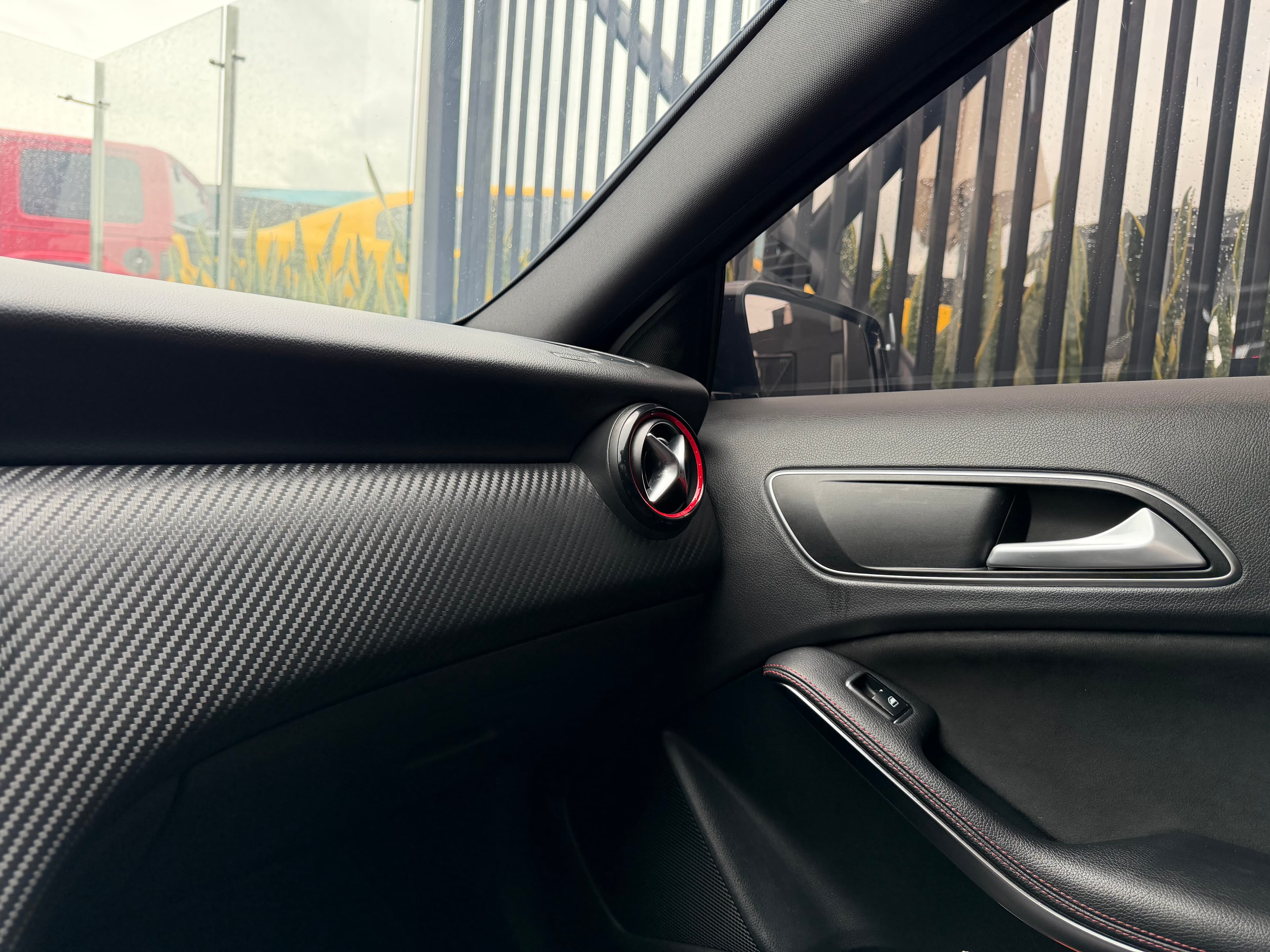Mercedes Benz A45 AMG Modelo 2016 17