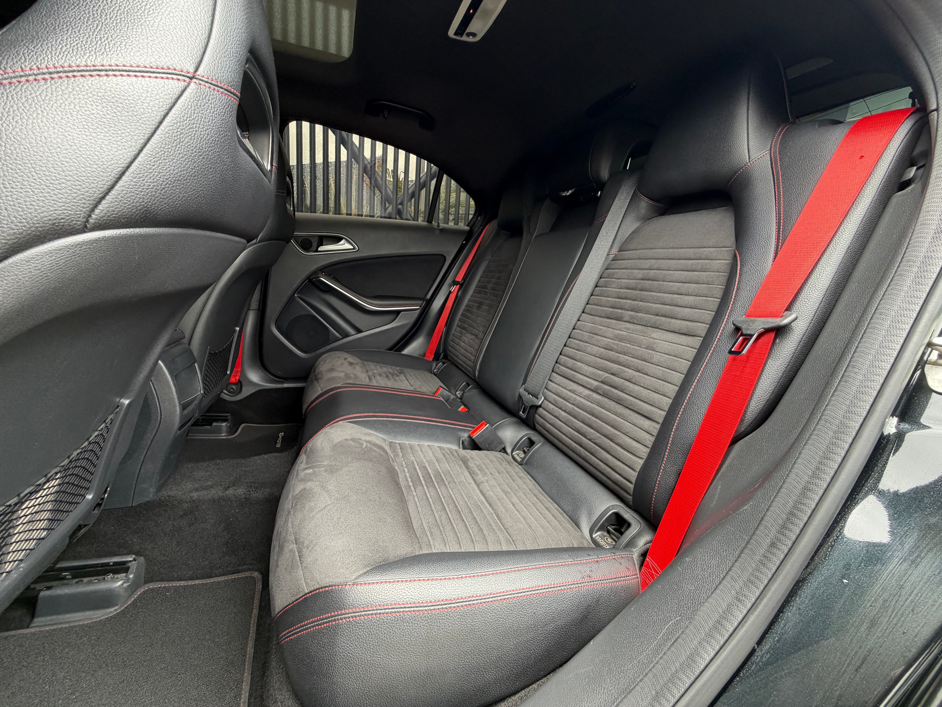 Mercedes Benz A45 AMG Modelo 2016 19