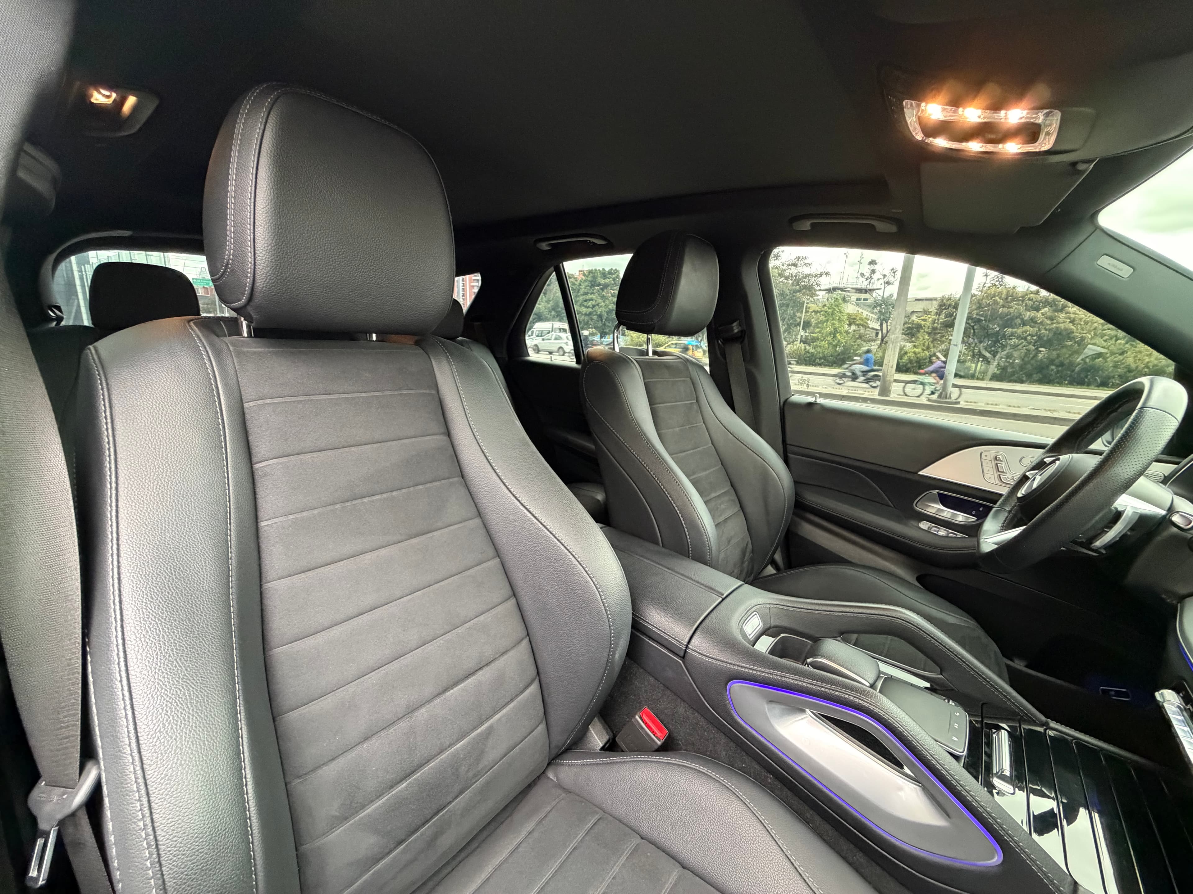 Mercedes Benz GLE450 Modelo 2025 24
