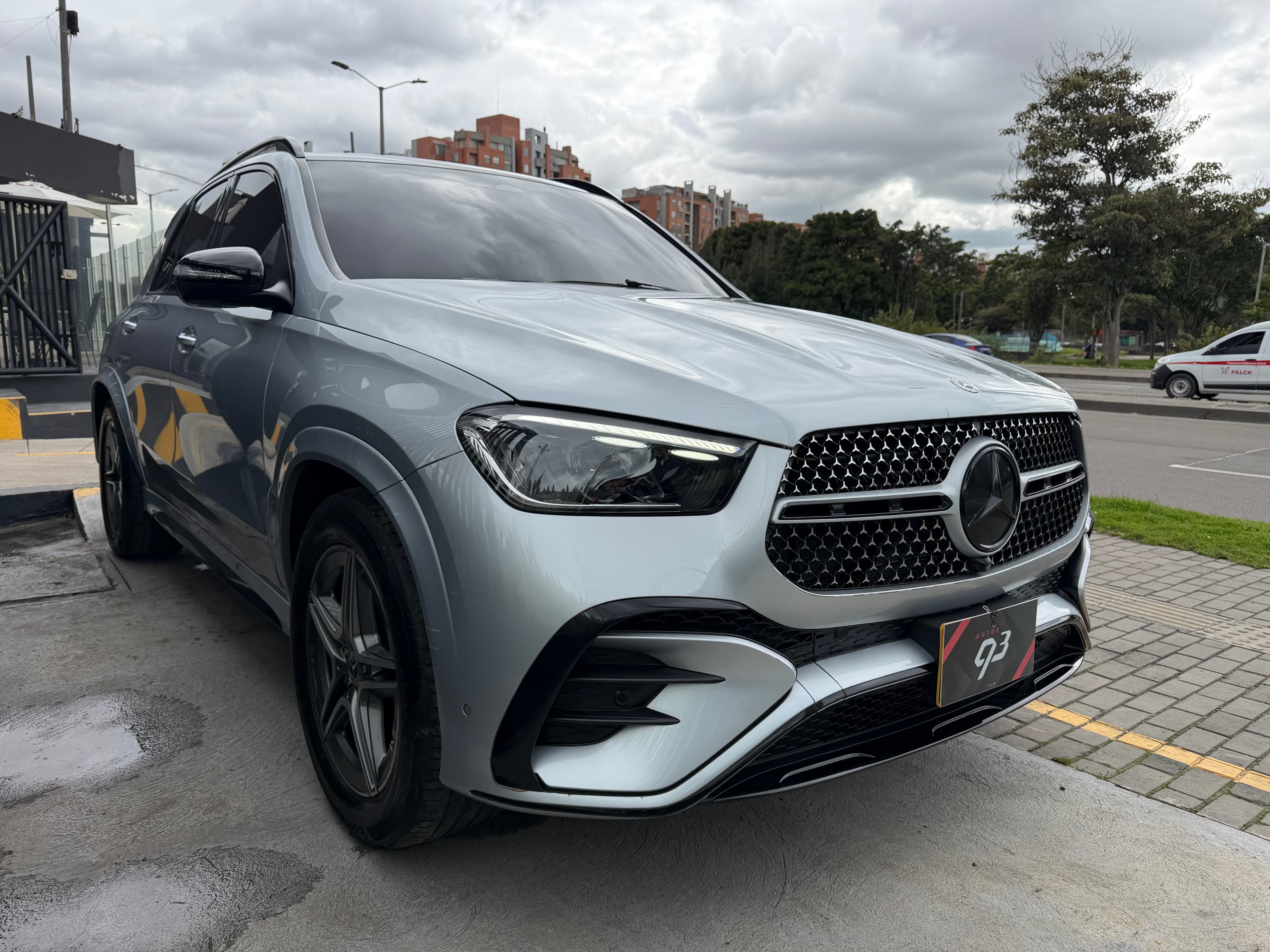 Mercedes Benz GLE450 Modelo 2025 3