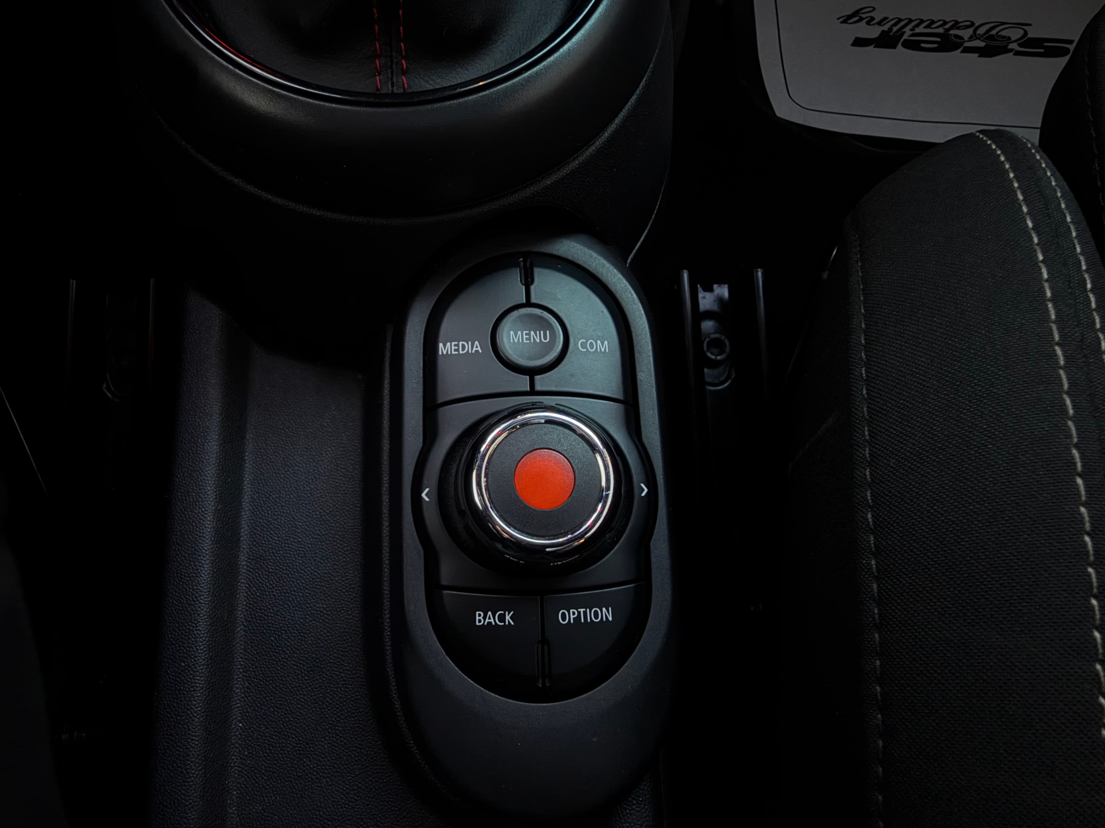 MINI COOPER S Modelo 2019 11