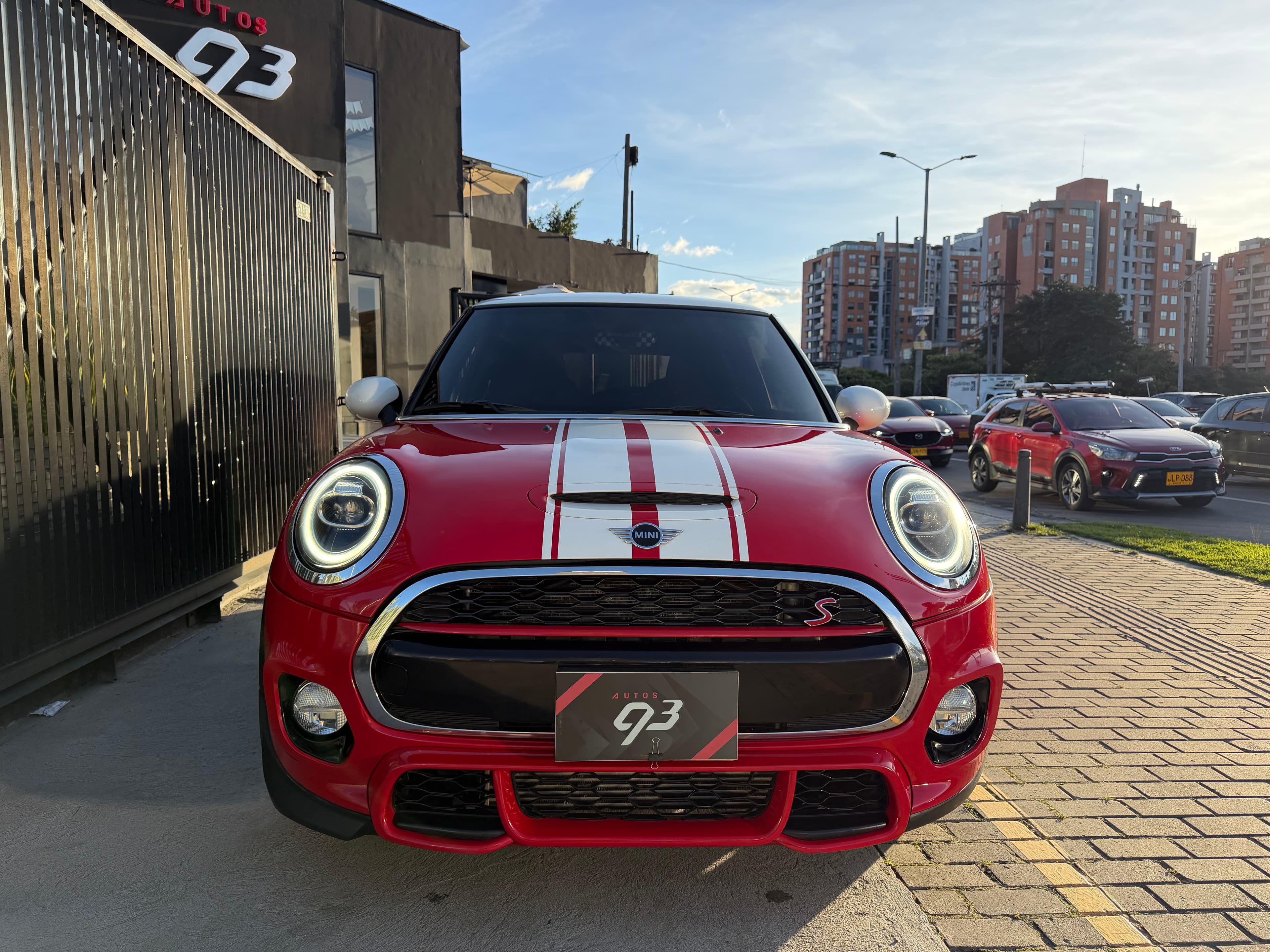 MINI COOPER S Modelo 2019 14