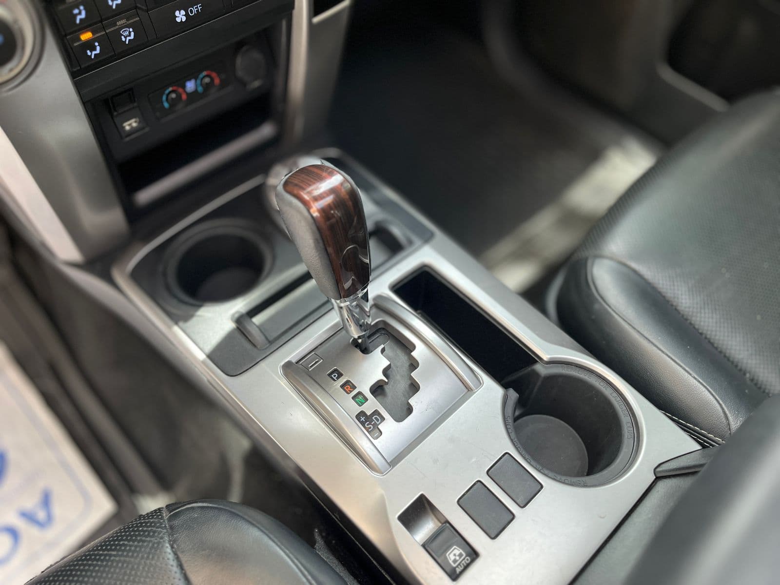 Toyota 4 Runner Modelo 2020 11