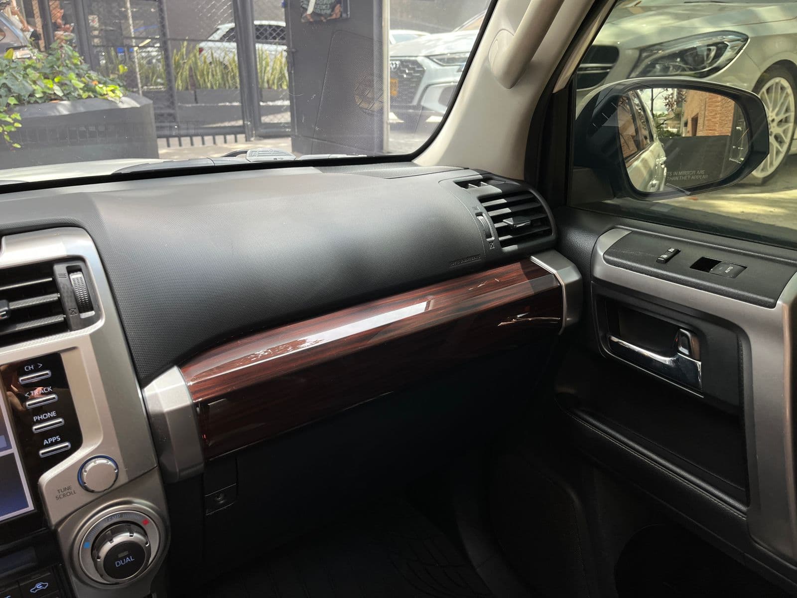 Toyota 4 Runner Modelo 2020 12