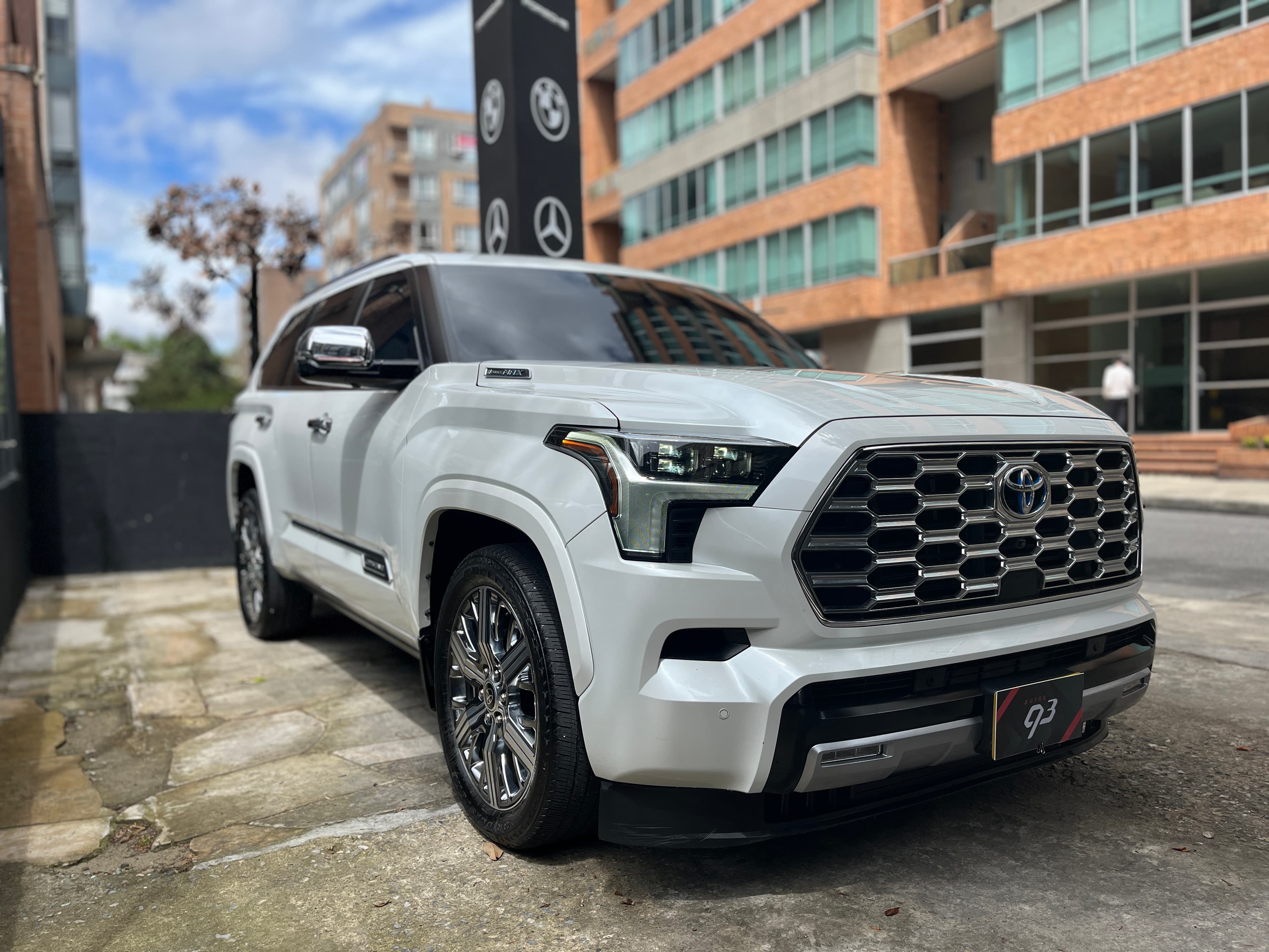 Toyota Sequoia Modelo 2024 2