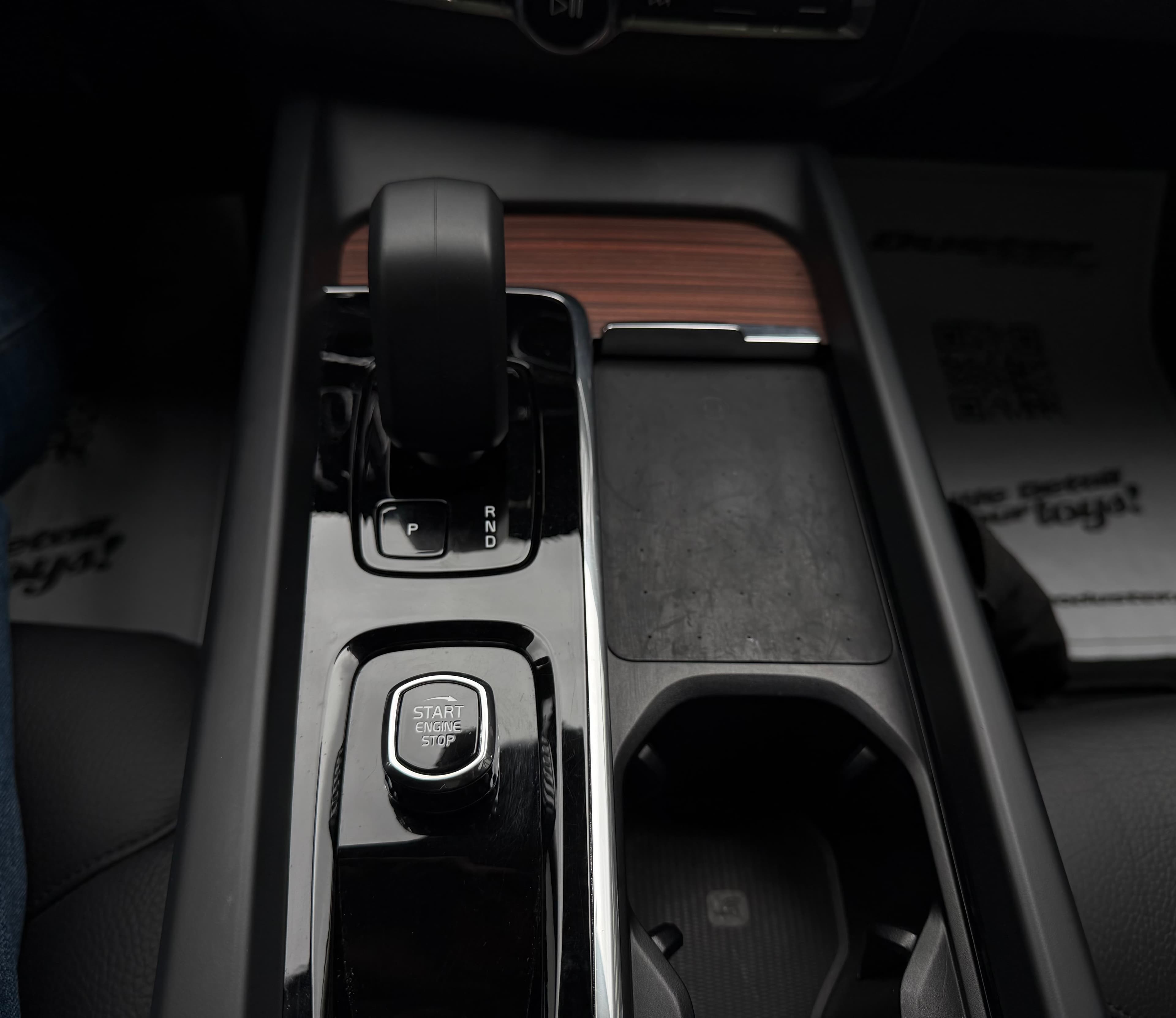 Volvo XC60 T8 AWD RECHARGE Modelo 2024 15