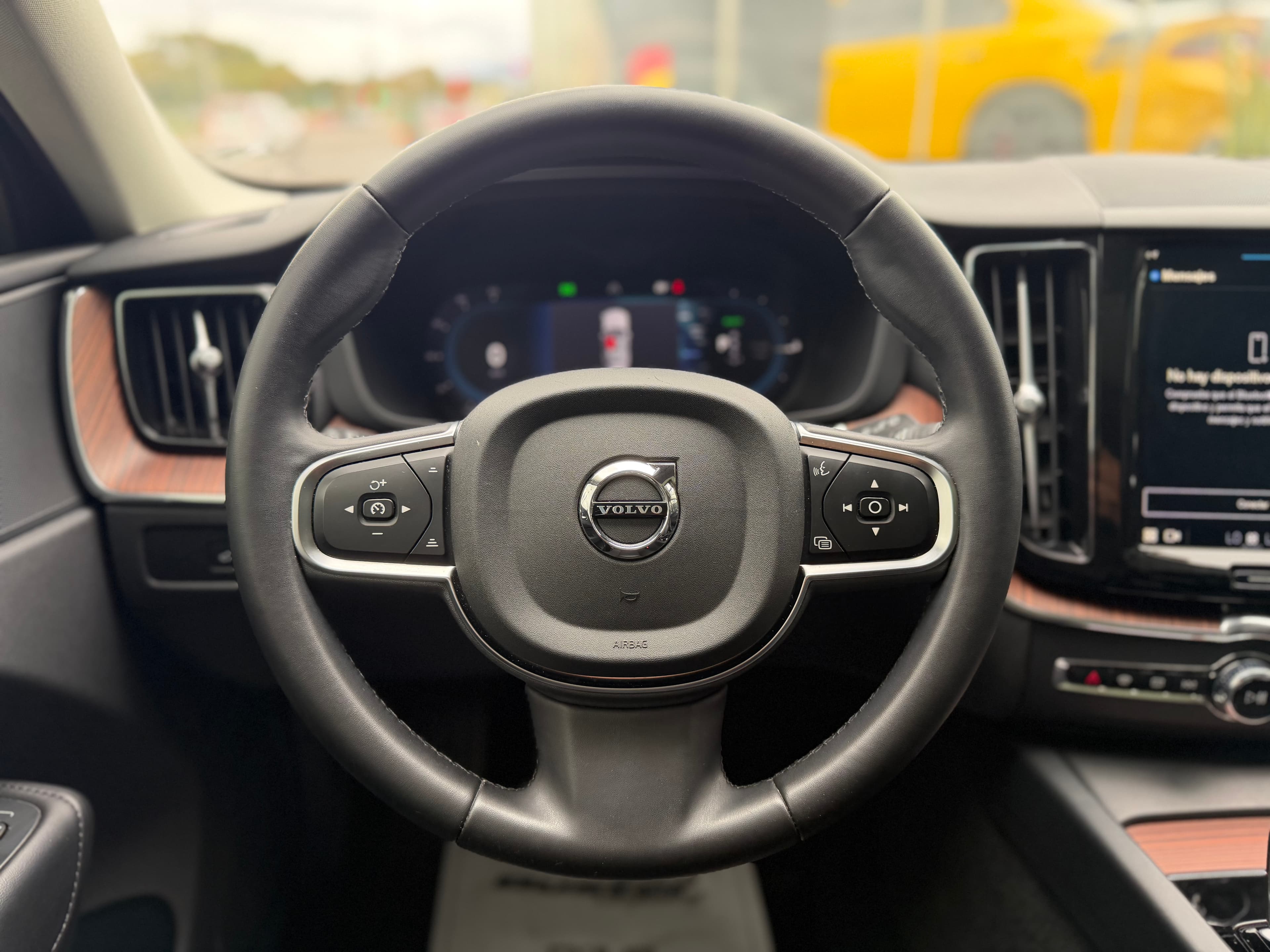 Volvo XC60 T8 AWD RECHARGE Modelo 2024 12