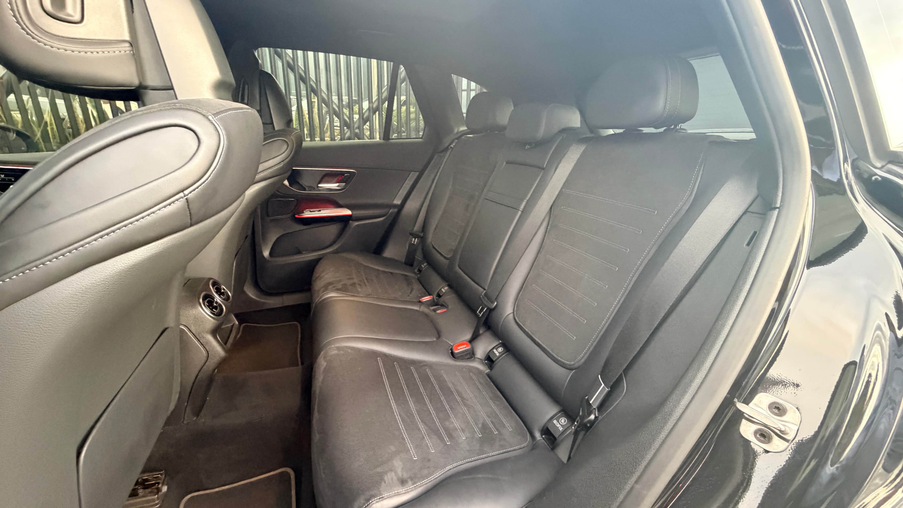 Mercedes Benz GLC300 Modelo 2025 18