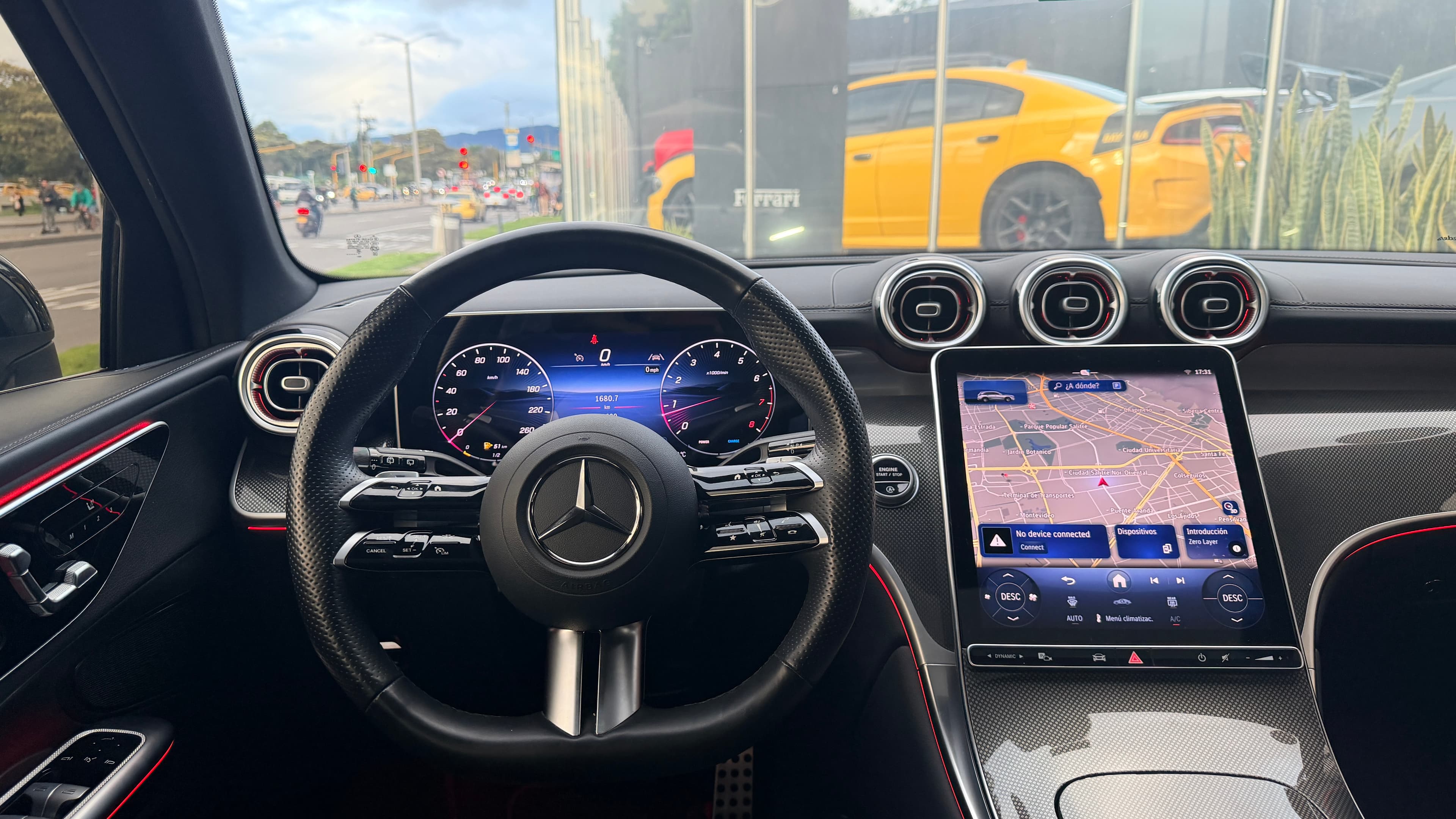 Mercedes Benz GLC300 Modelo 2025 12
