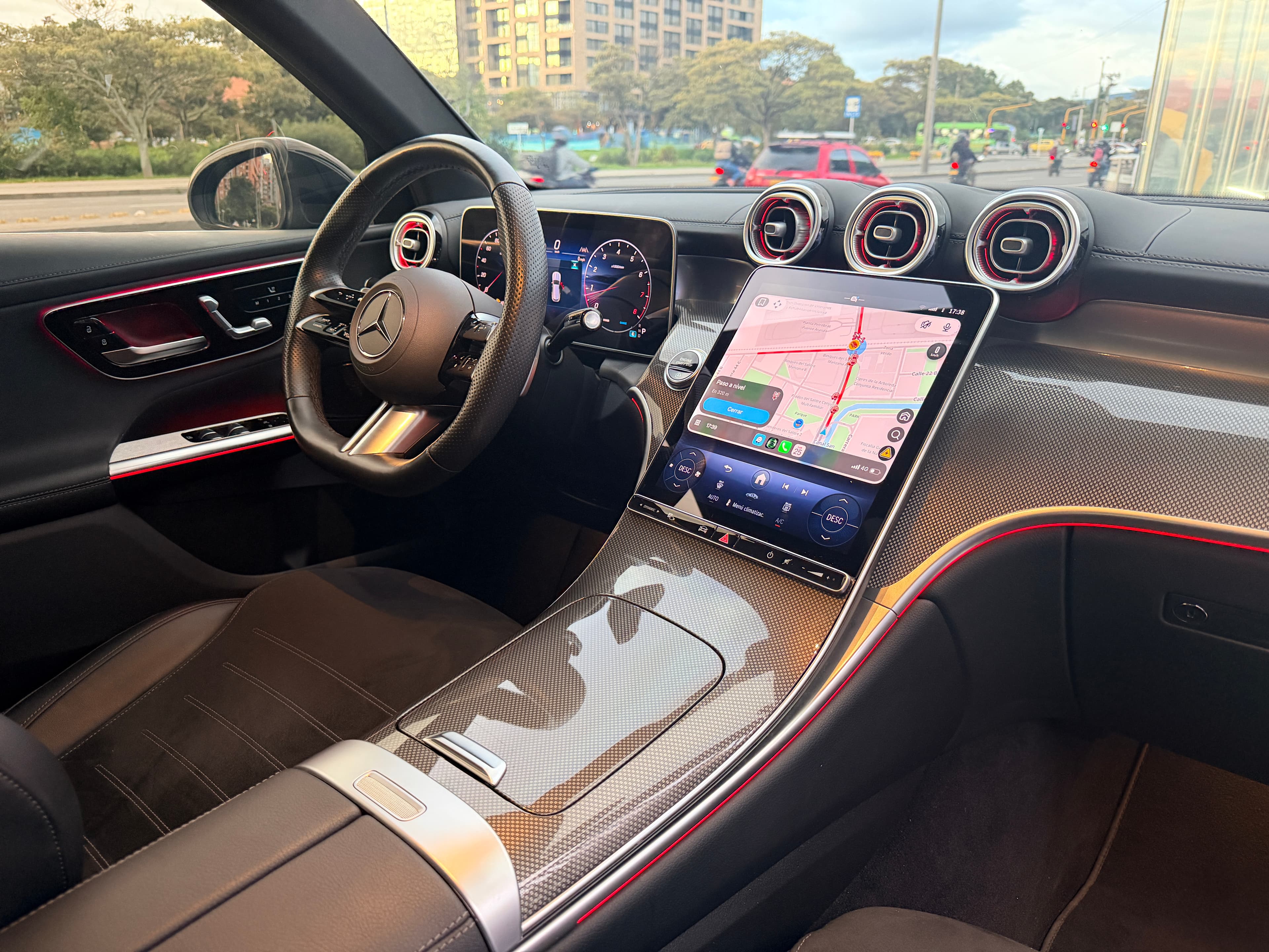 Mercedes Benz GLC300 Modelo 2025 22