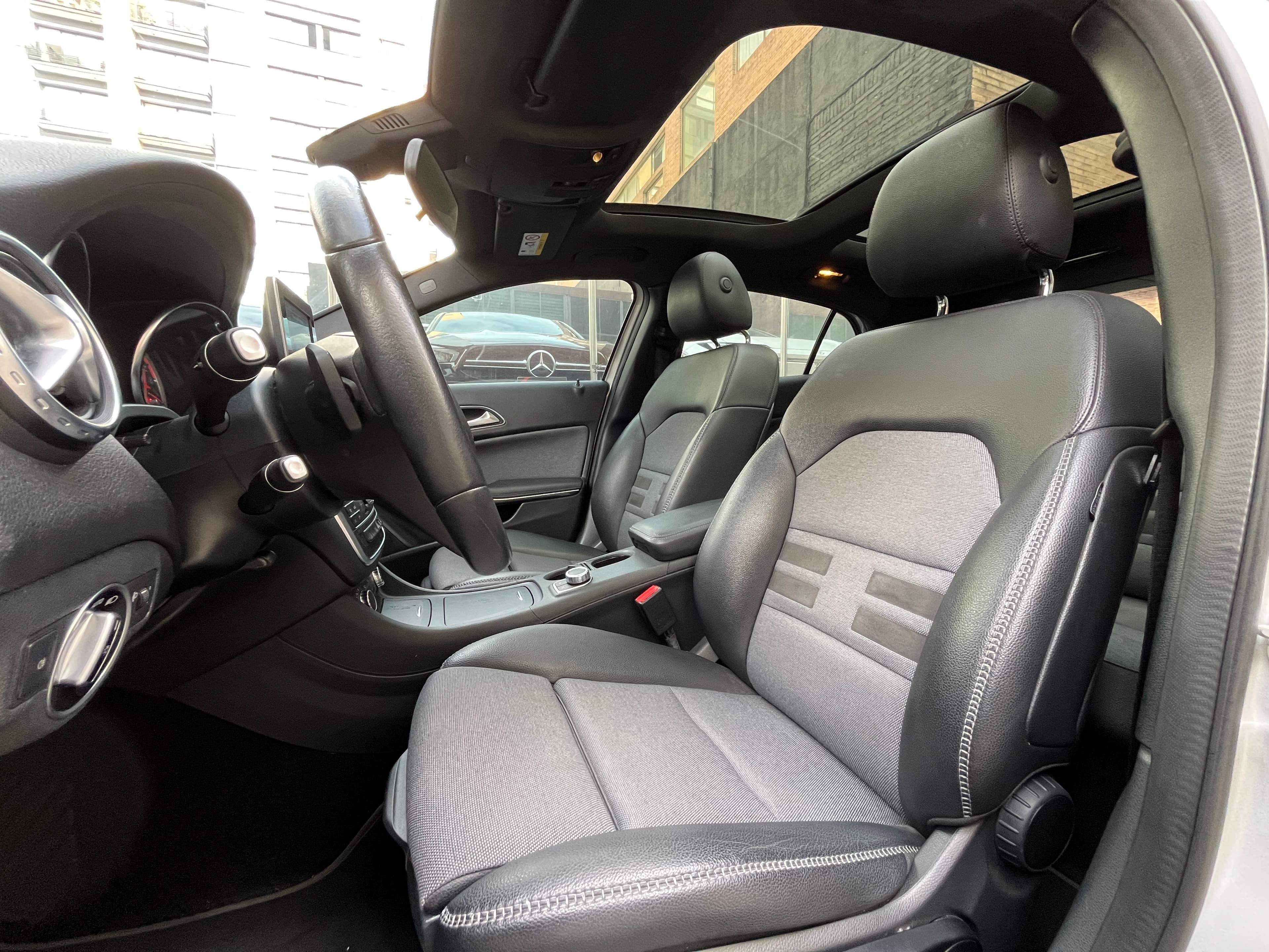 Mercedes Benz GLA200 Modelo 2017 11